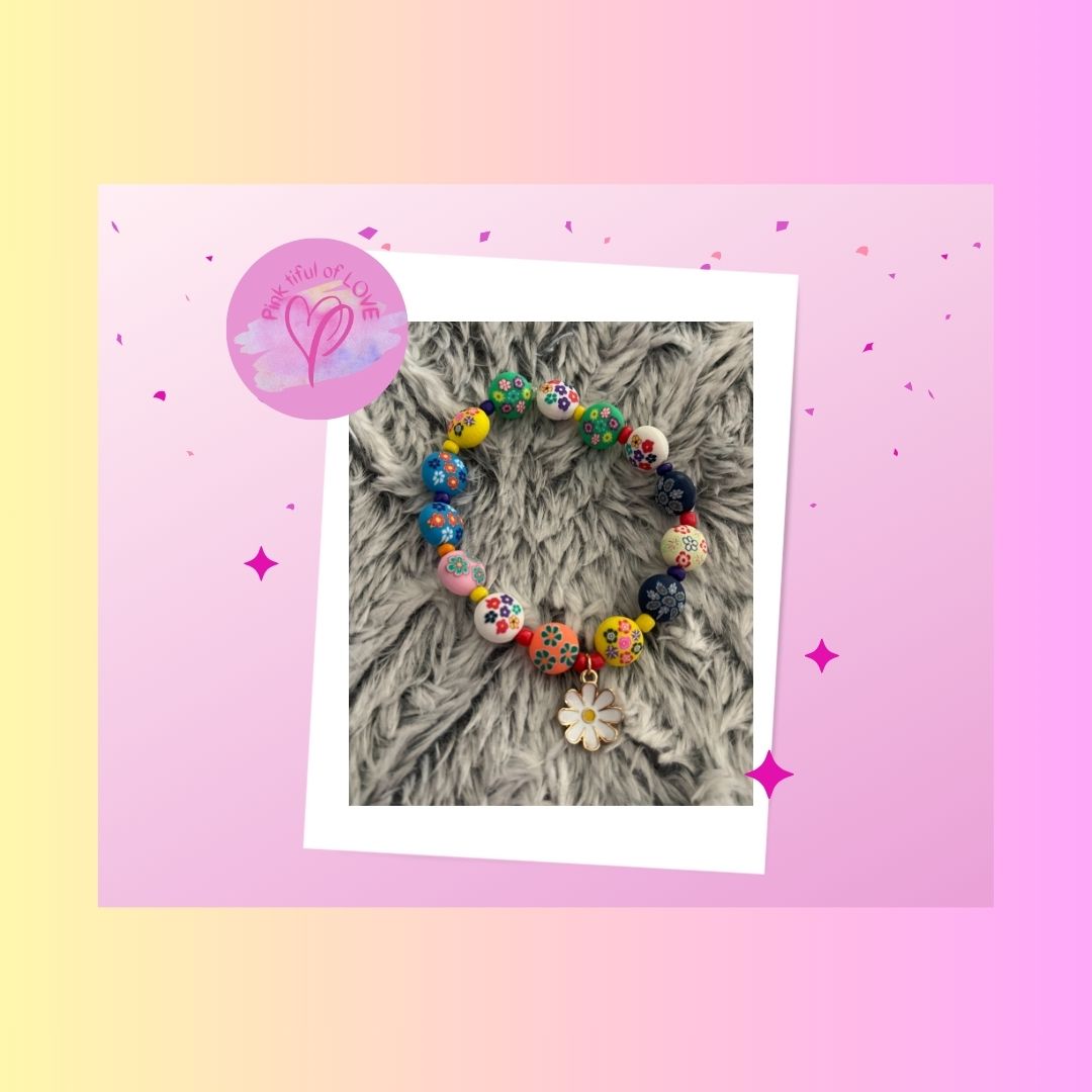 Daisy Charm and Flower ClayBeaded Stretch BraceletPink tiful of LOVE