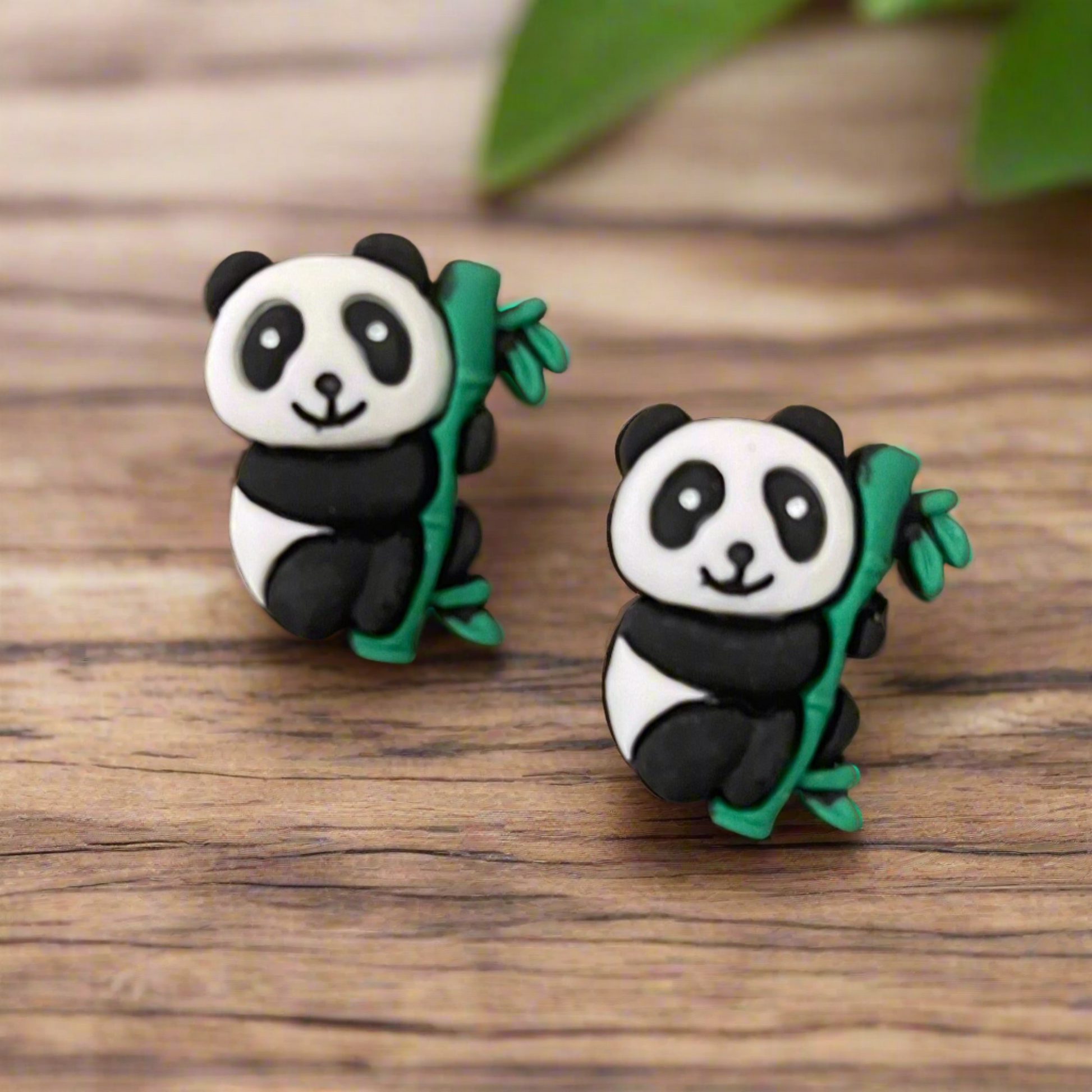 BAMBOO PANDA Bear Stud EarringsPink tiful of LOVE