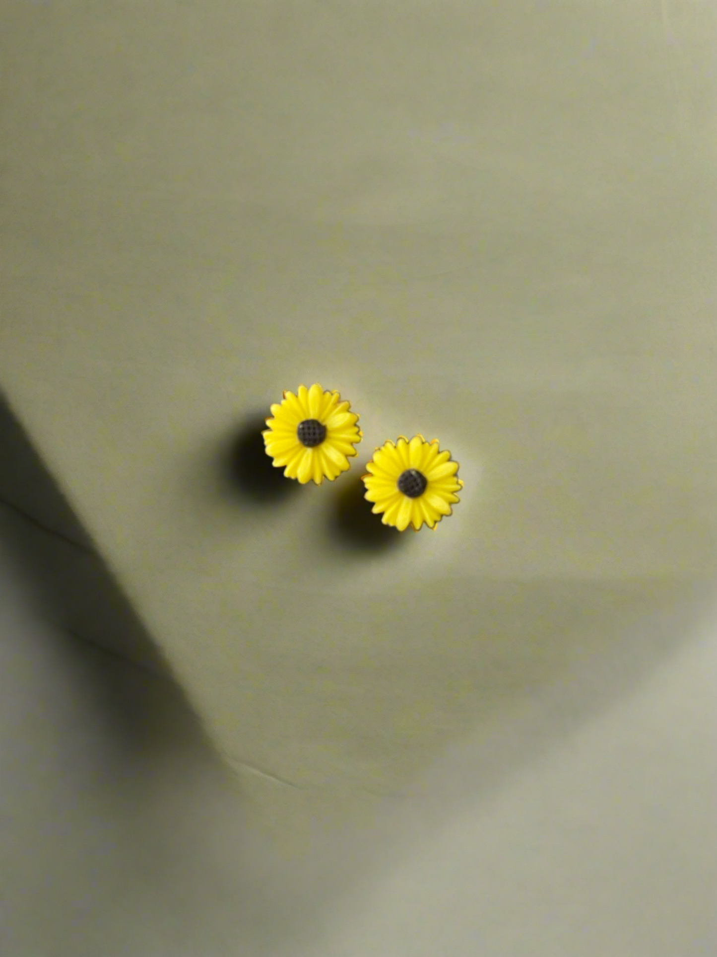 Tiny SUNFLOWER Stud EarringsPink tiful of LOVE