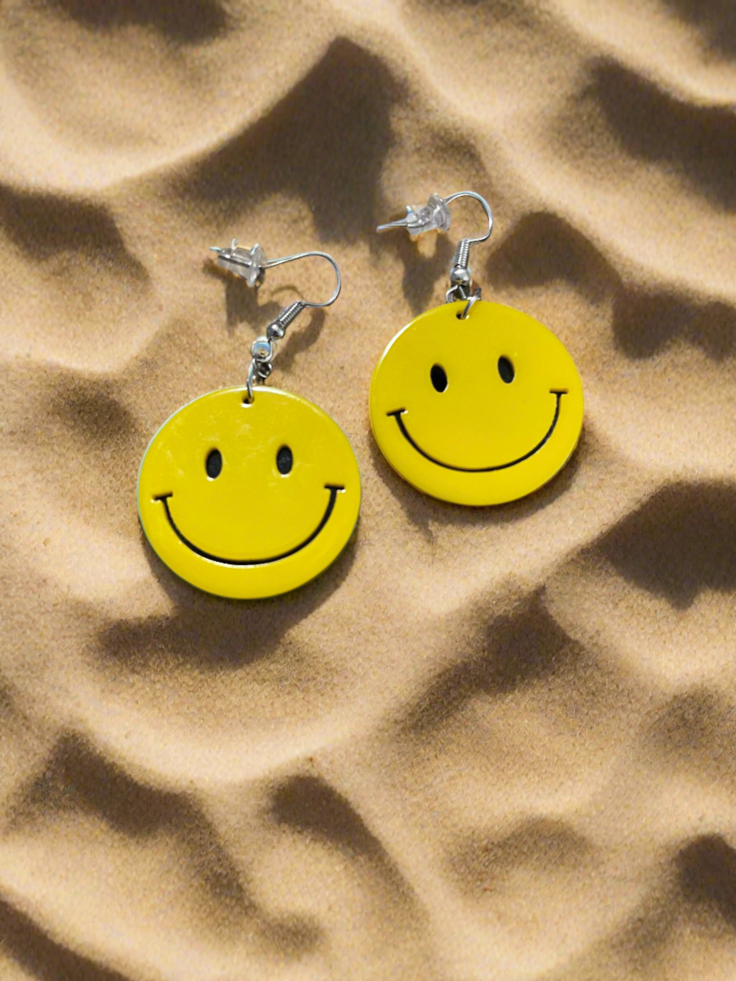 Smiley Face Wire EarringsPink tiful of LOVE