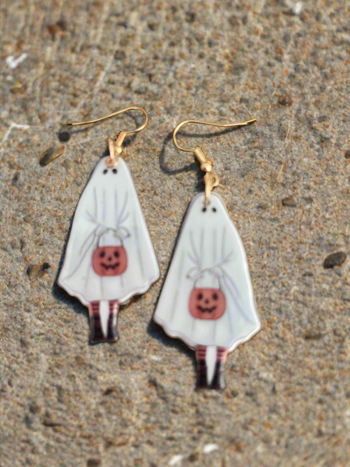 Trick or Treater Ghost Acrylic Wire EarringsPink tiful of LOVE