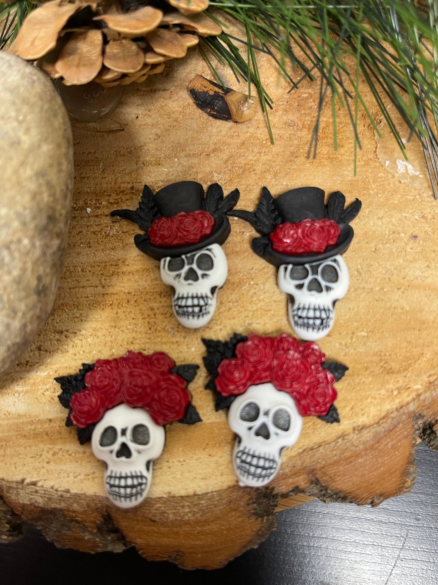 Gothic Love Skull Stud EarringPink tiful of LOVE