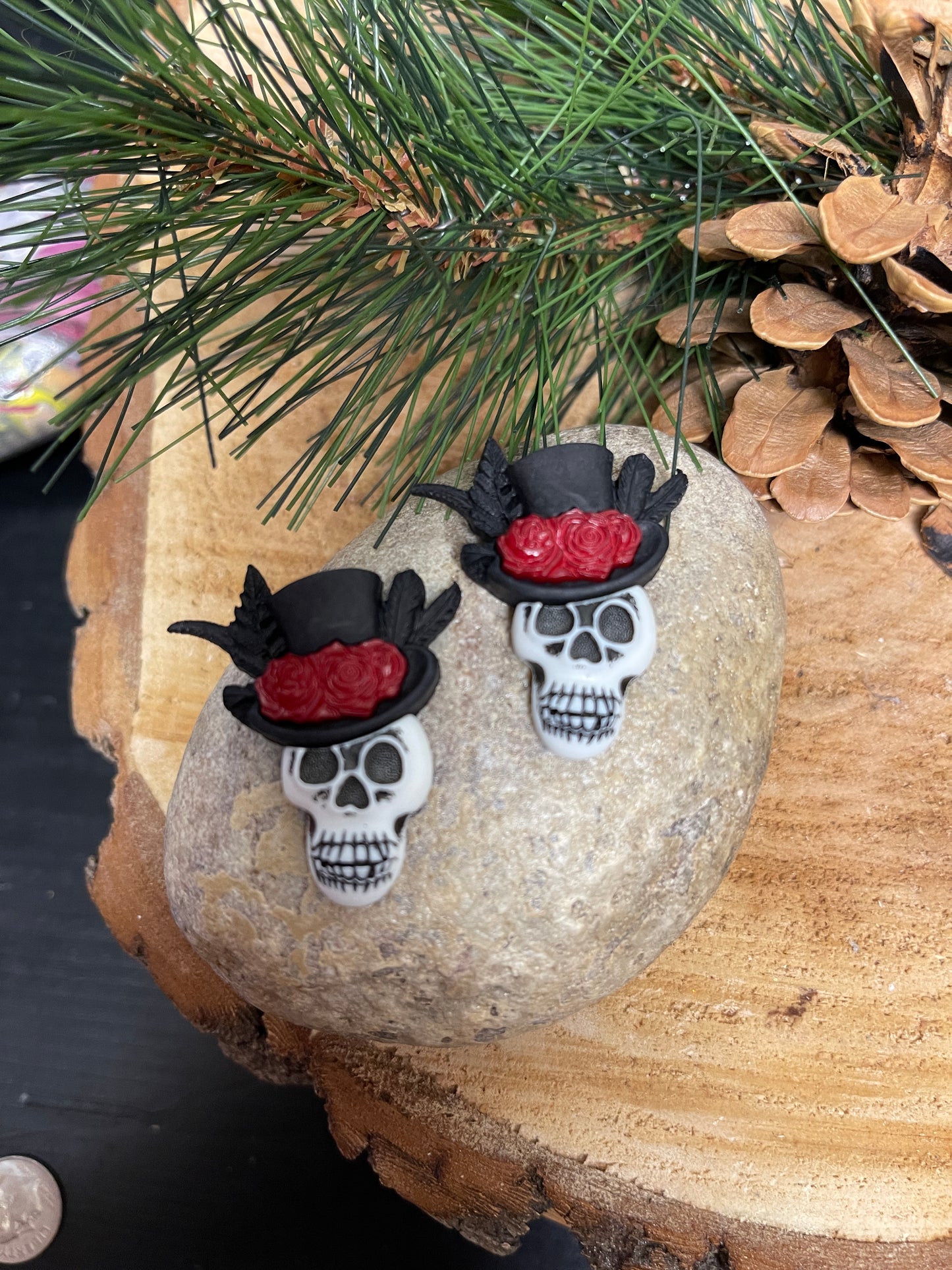 Gothic Love Skull Stud EarringPink tiful of LOVE