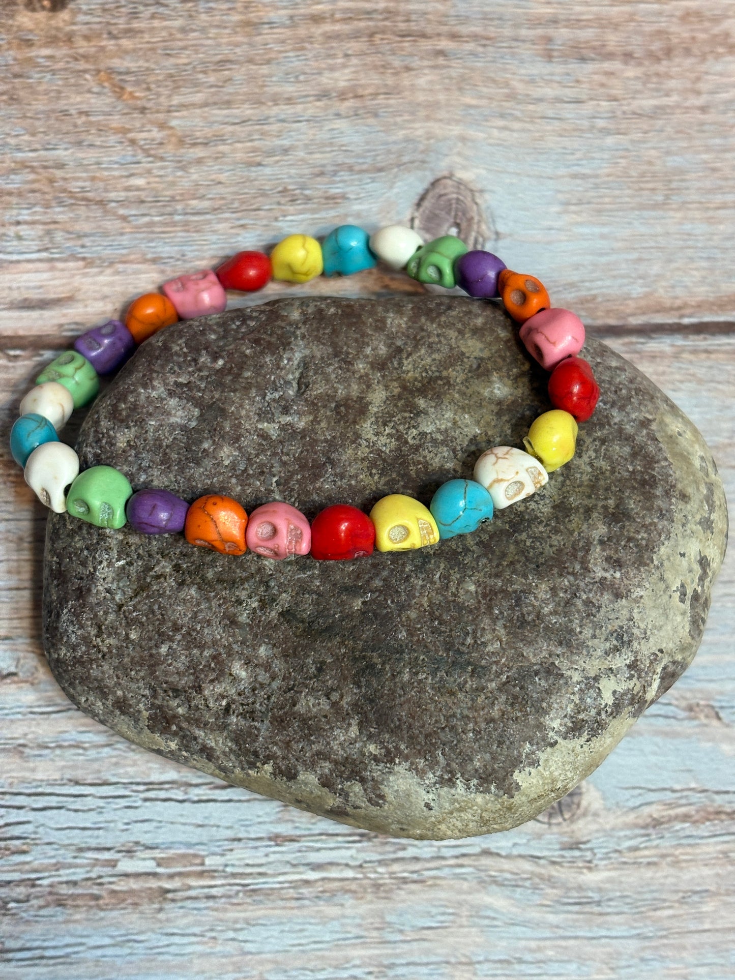 Colorful Skull Bead Stretch Bracelet – 8mm