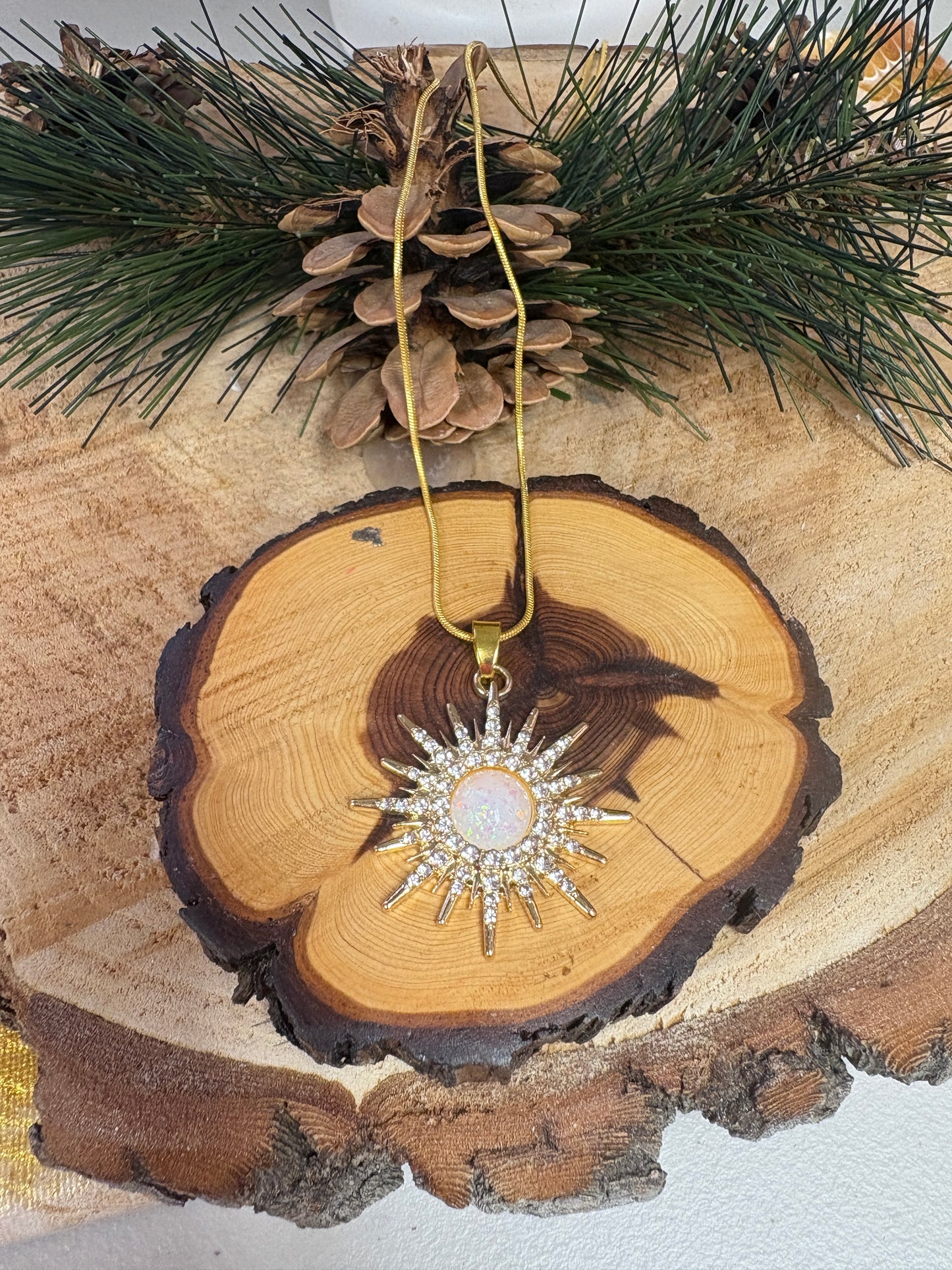 Rhinestone Starburst Imitation Opal Pendant Necklace – Gold Chain