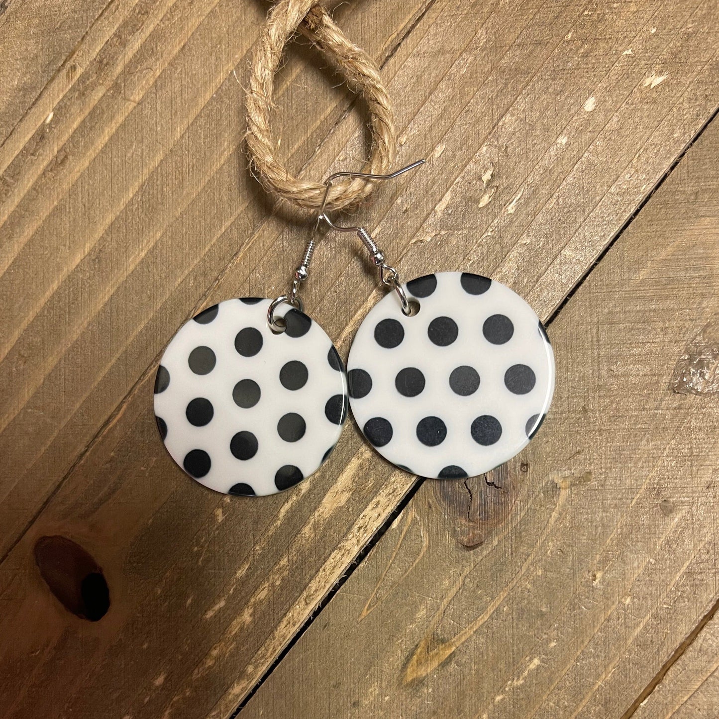 White & Black POLKA DOT Disc  Wire  EarringsPink tiful of LOVE
