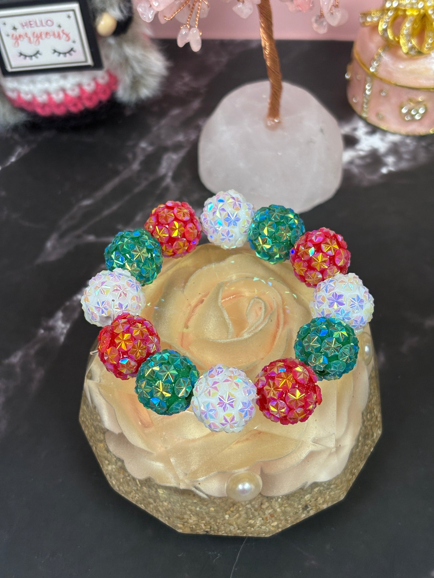 ✨ Starburst Rhinestone Beaded Stretchy Bracelet – Red, White & Green ✨
