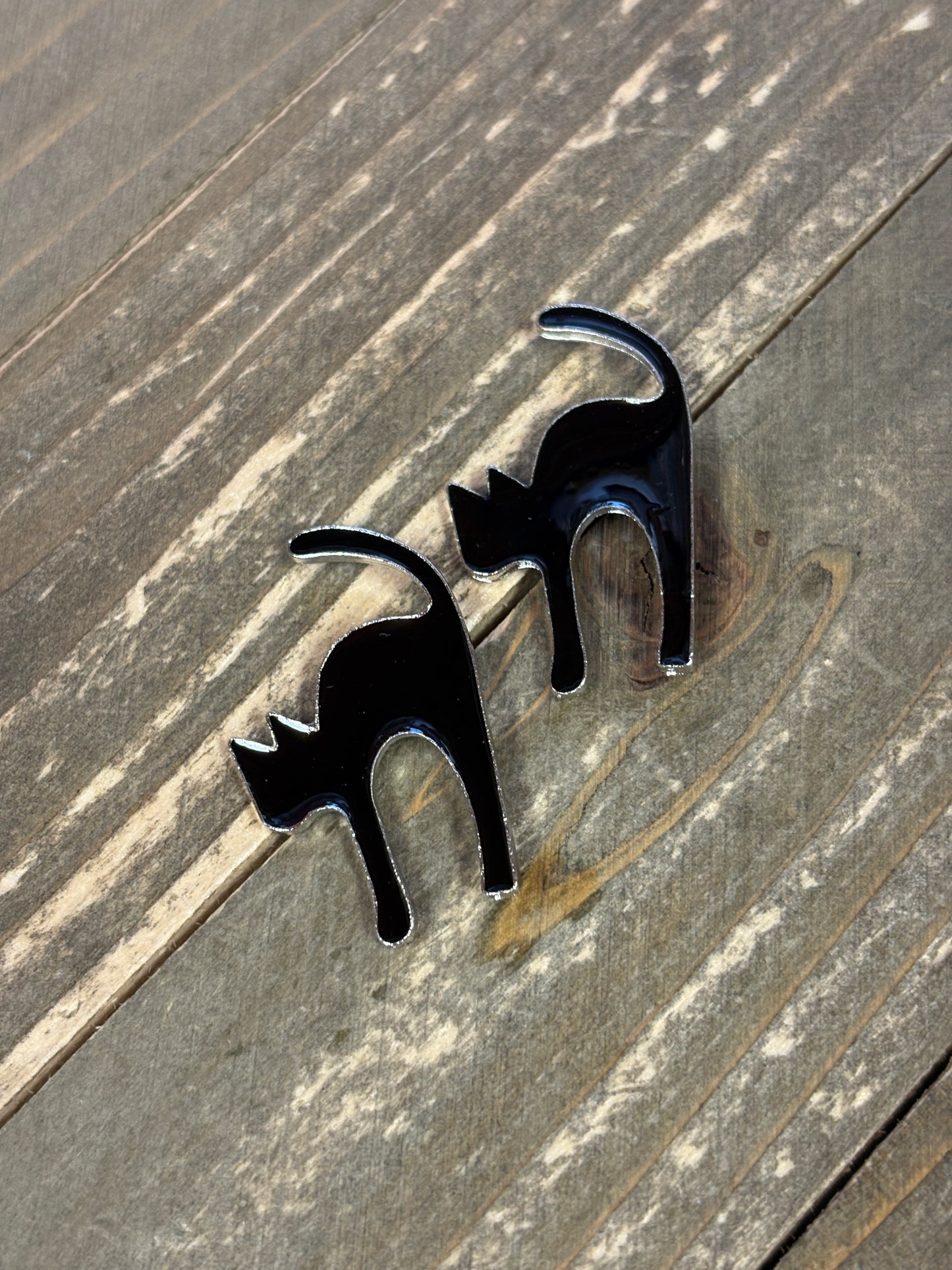 Black Cat Enamel Stud Earrings – Spooky & Stylish Accessory