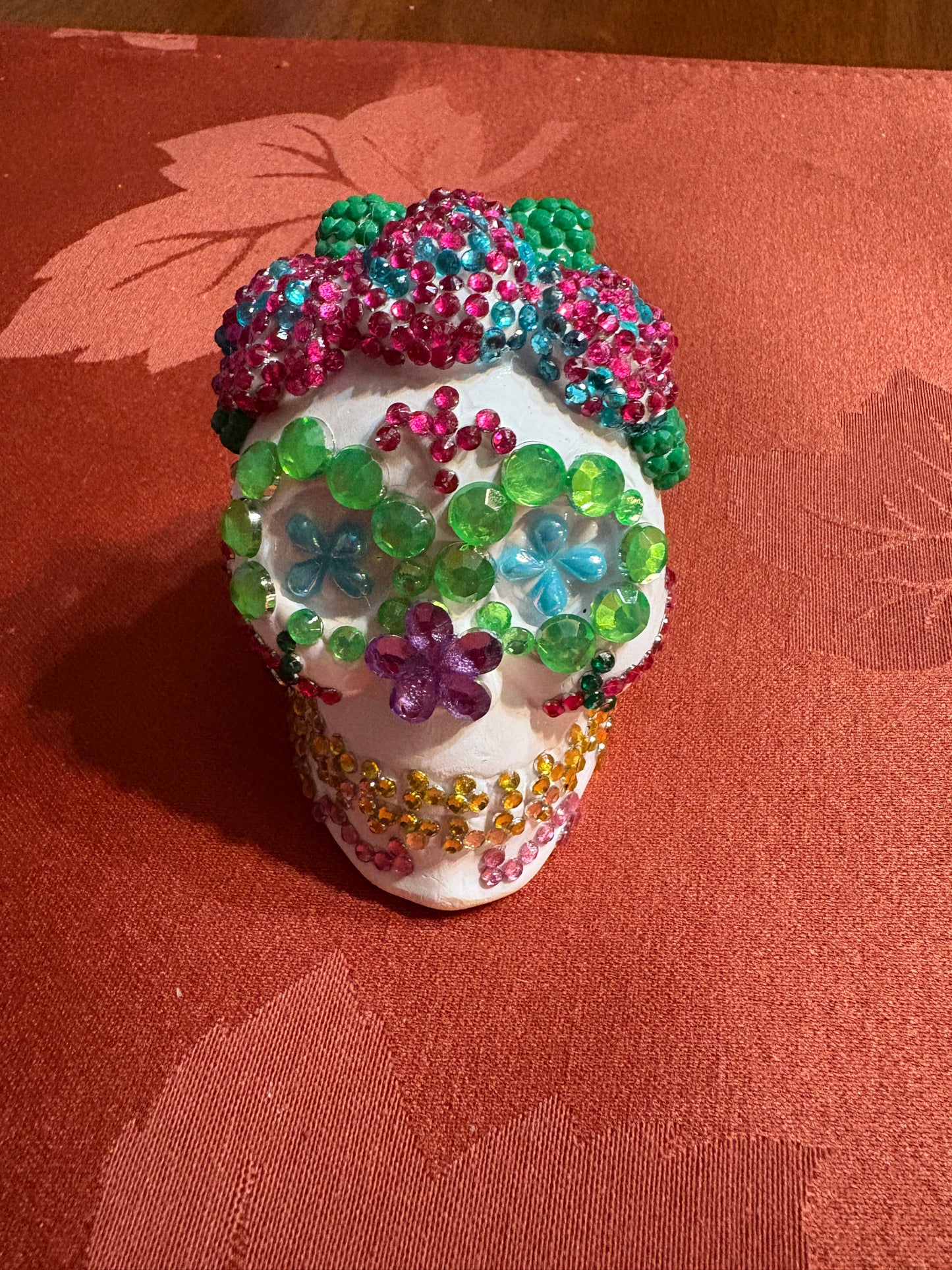Diamond Art Sugar Skull Figurine – Sparkling Ceramic Décor