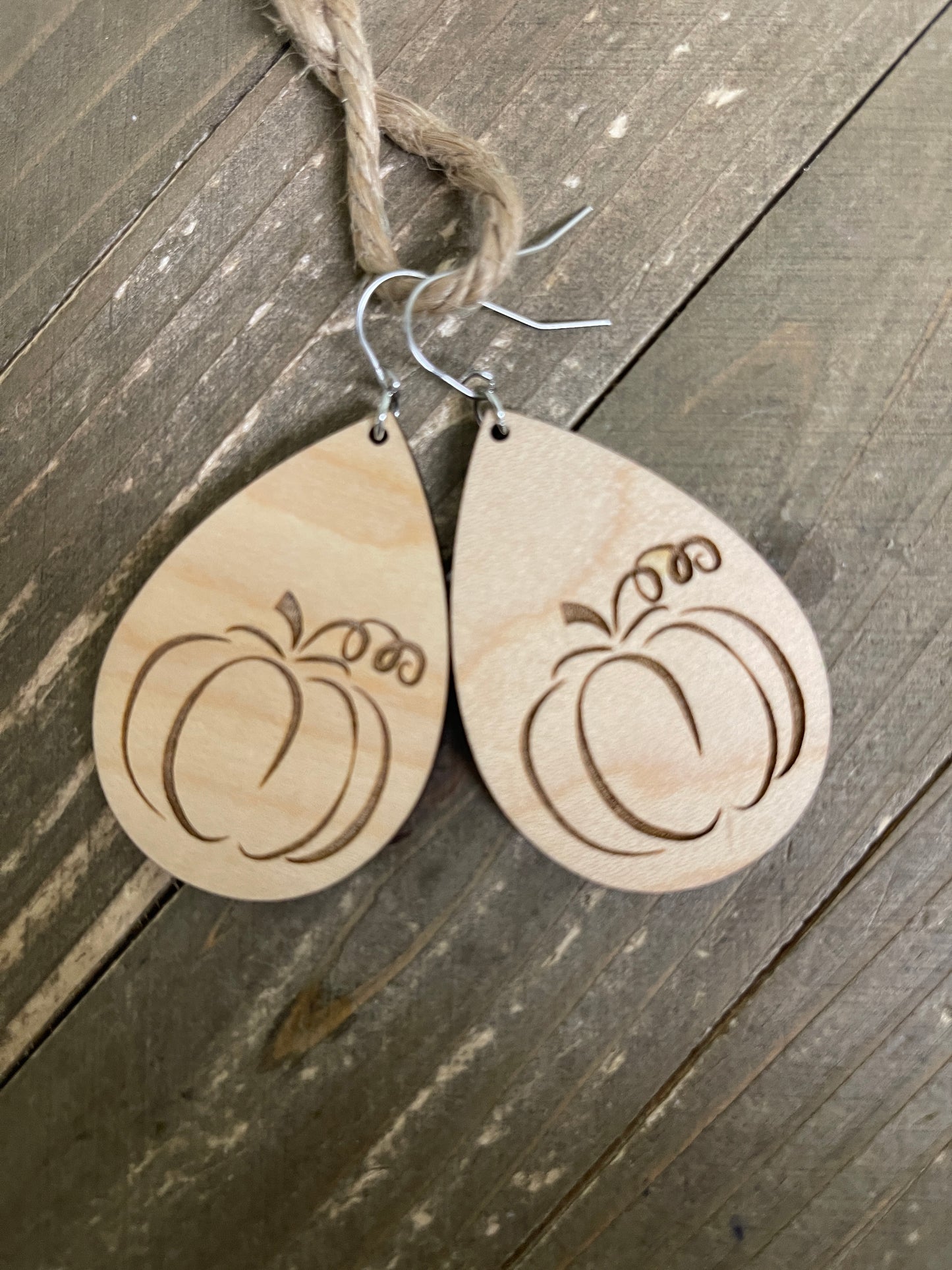 Maple Wood Pumpkin Wire EarringsPink tiful of LOVE