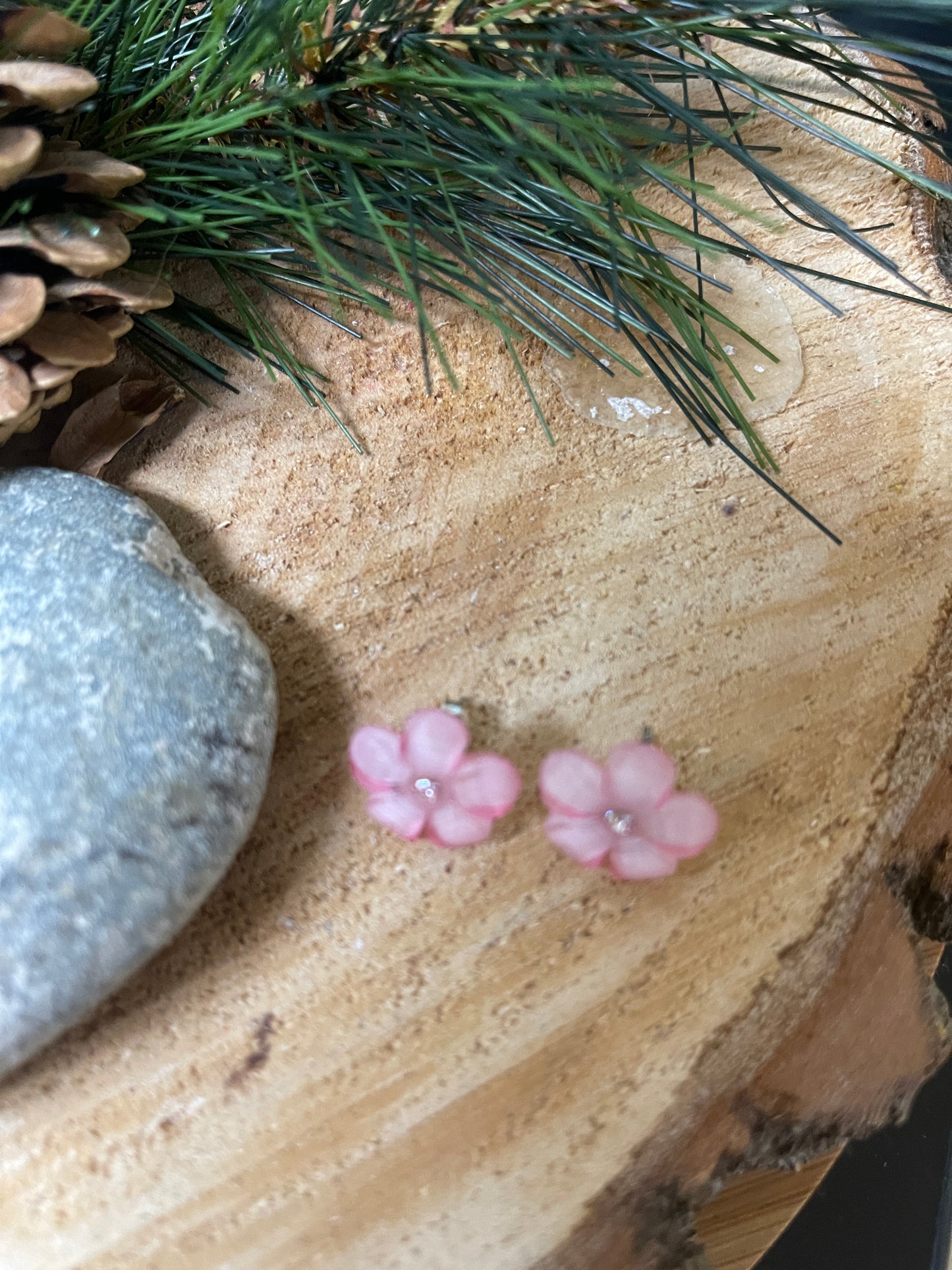 Flower Power; Sparkle Flower Stud EarringsPink tiful of LOVE