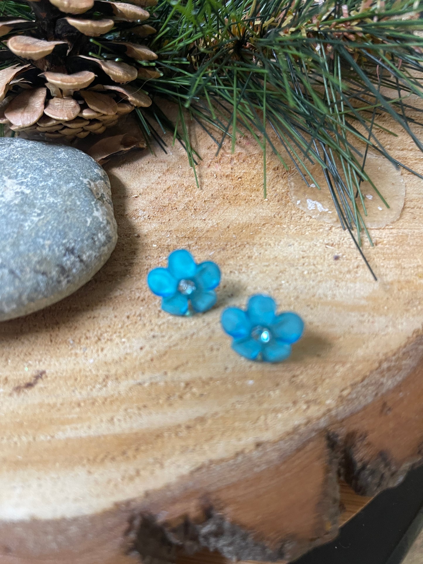 Flower Power; Sparkle Flower Stud EarringsPink tiful of LOVE