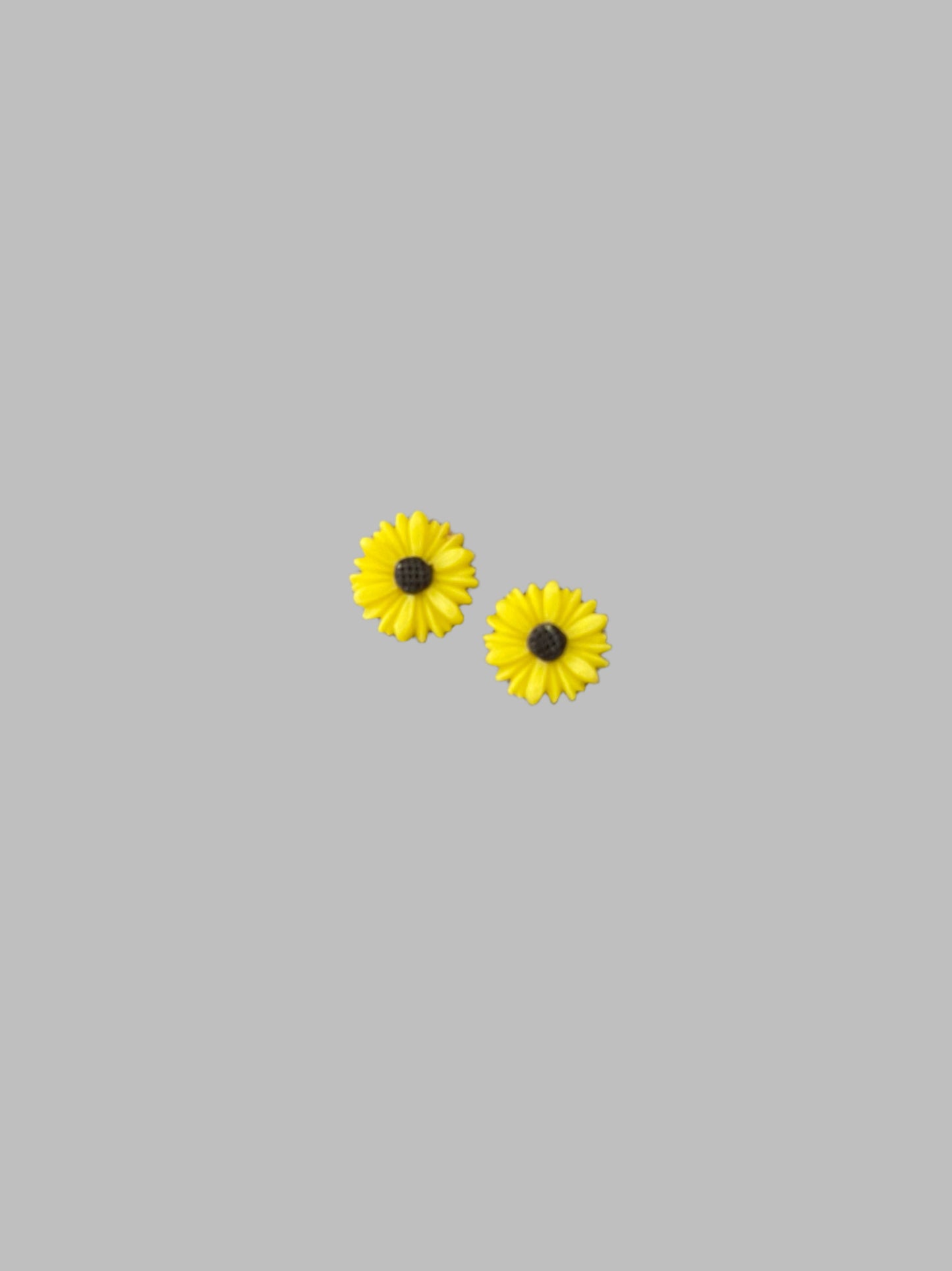 Tiny SUNFLOWER Stud EarringsPink tiful of LOVE