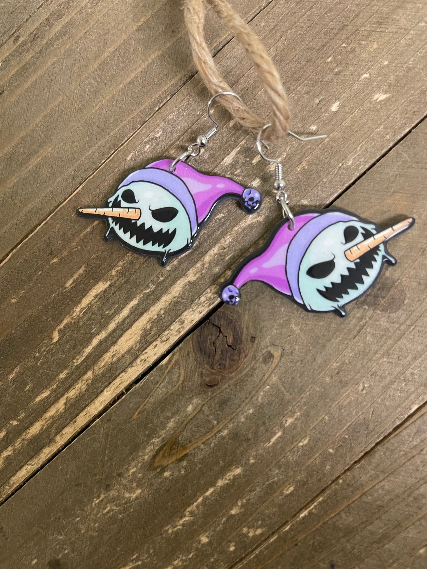 Creepy Scary Snowman Wire EarringPink tiful of LOVE