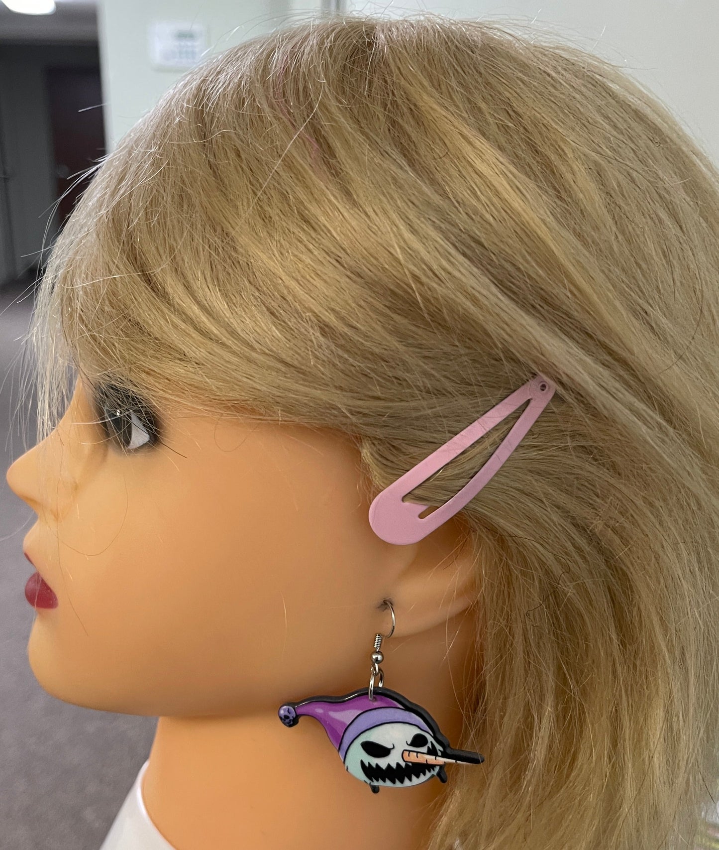 Creepy Scary Snowman Wire EarringPink tiful of LOVE