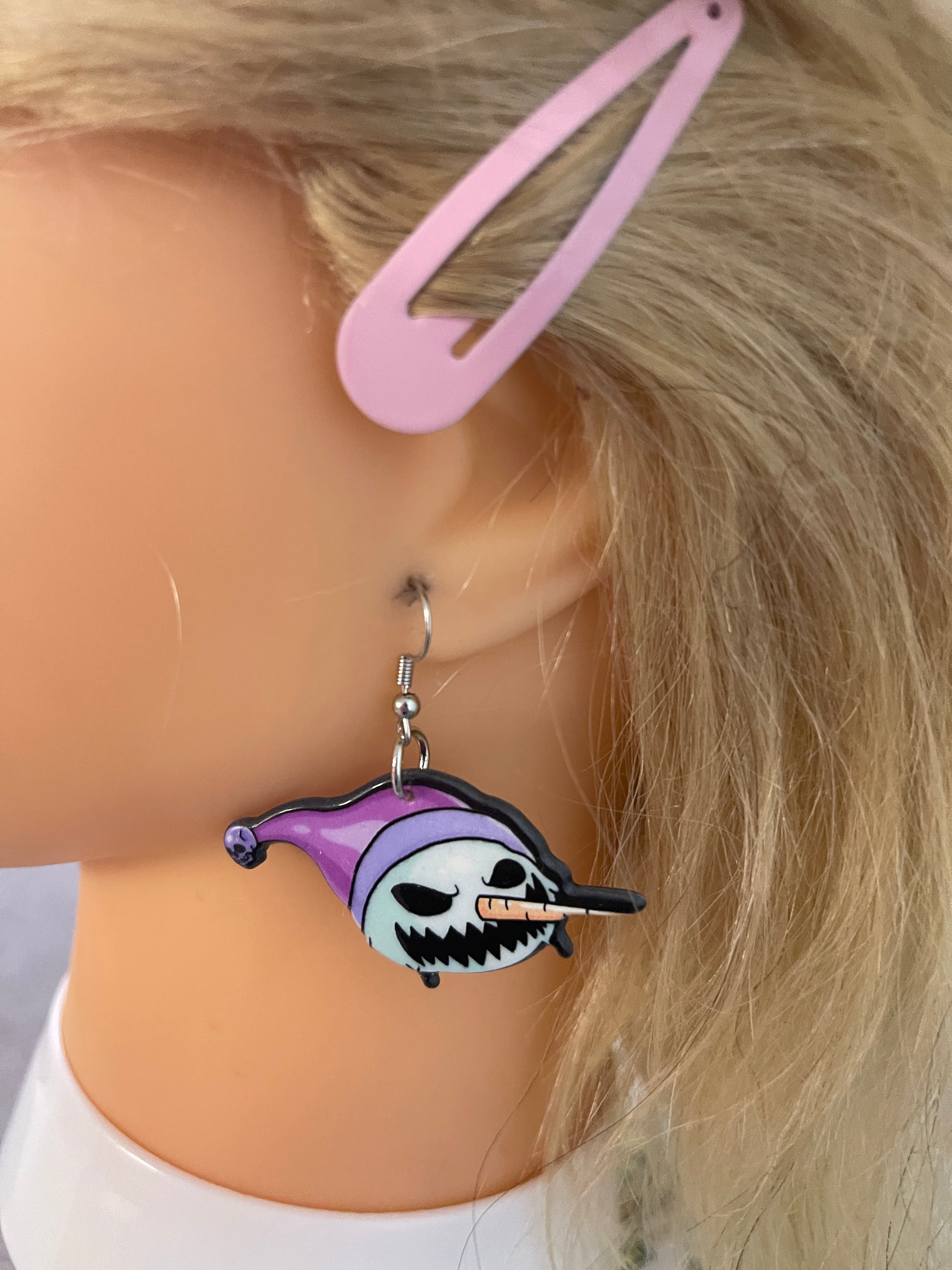 Creepy Scary Snowman Wire EarringPink tiful of LOVE