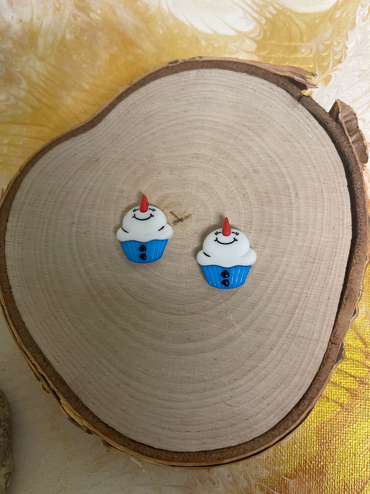 Snowman Cupcake Stud EarringsPink tiful of LOVE