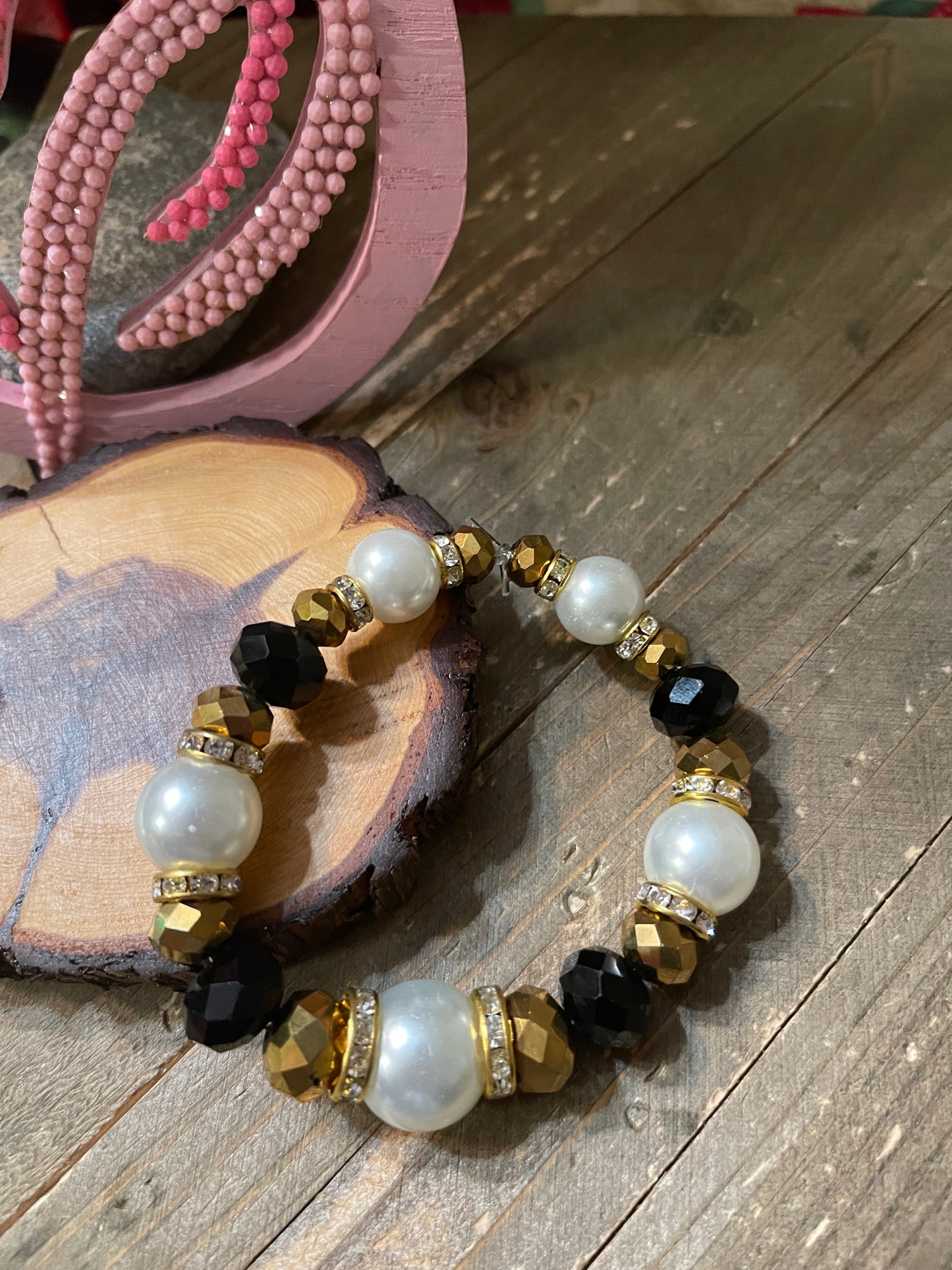 Black & White Ornate mixed glass Beaded Elastic/Stretch BraceletPink tiful of LOVE