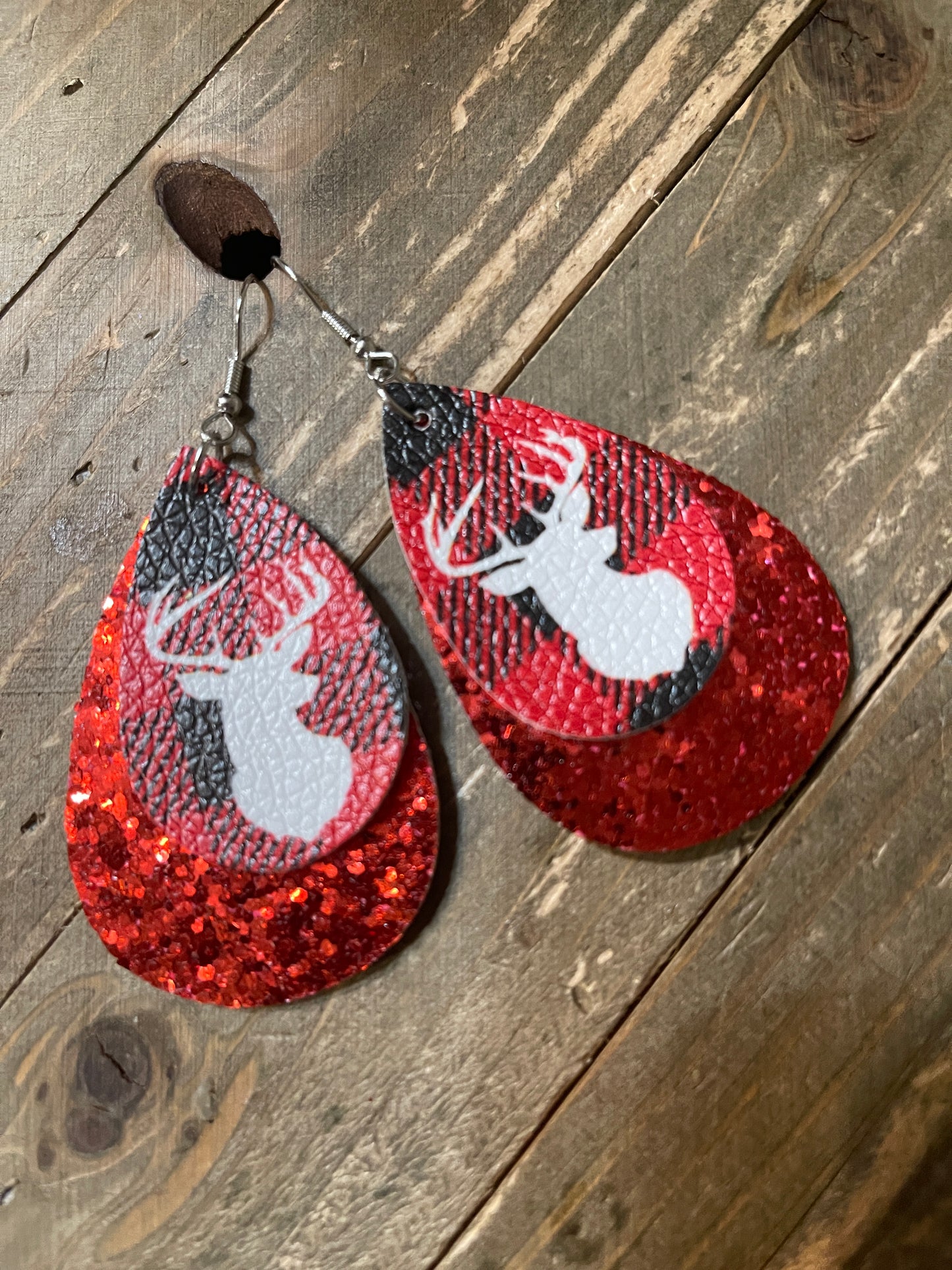 Christmas Reindeer Teardrop Wire EarringsPink tiful of LOVE