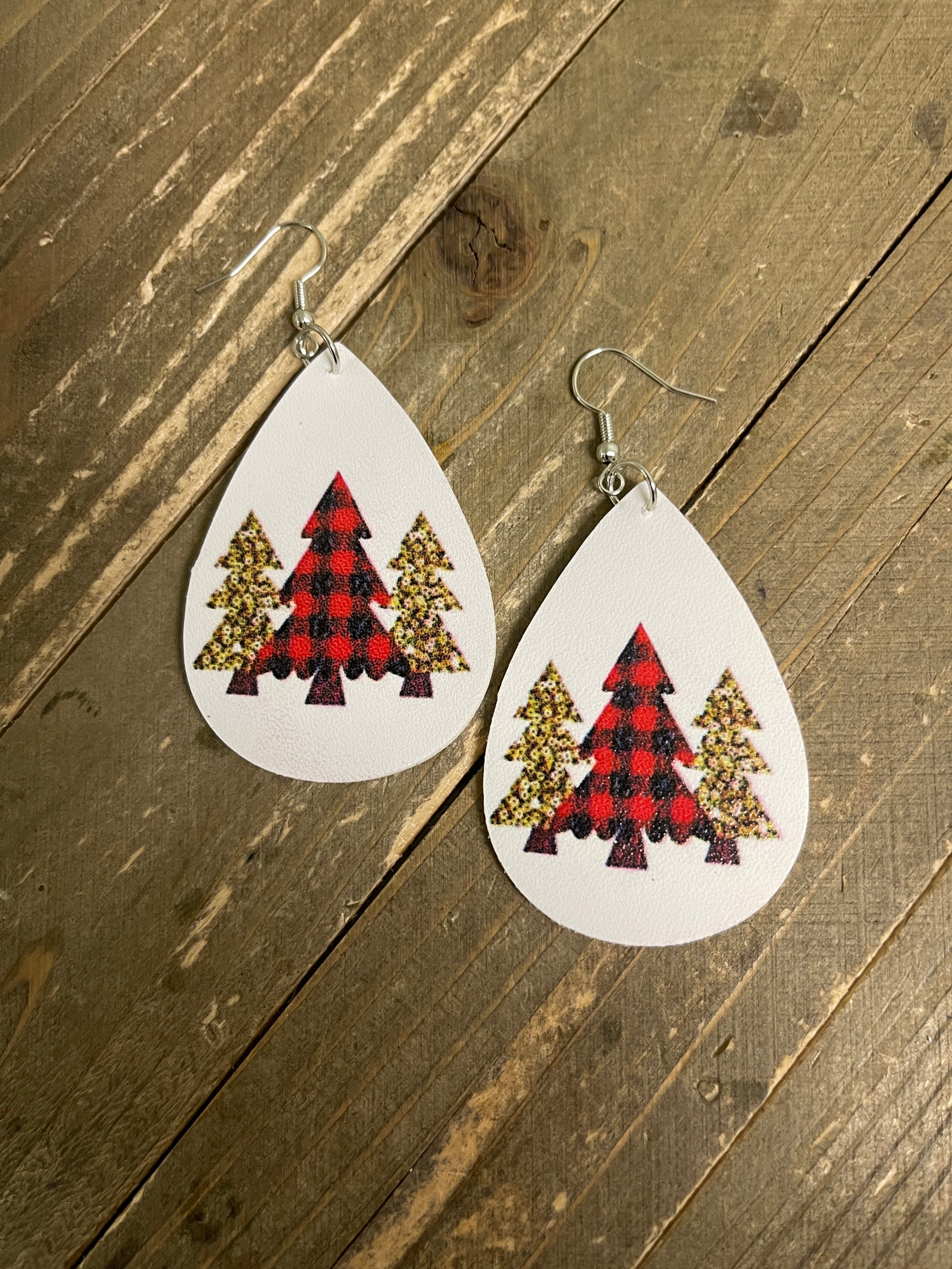 Christmas Teardrop Assorted Wire EarringsPink tiful of LOVE