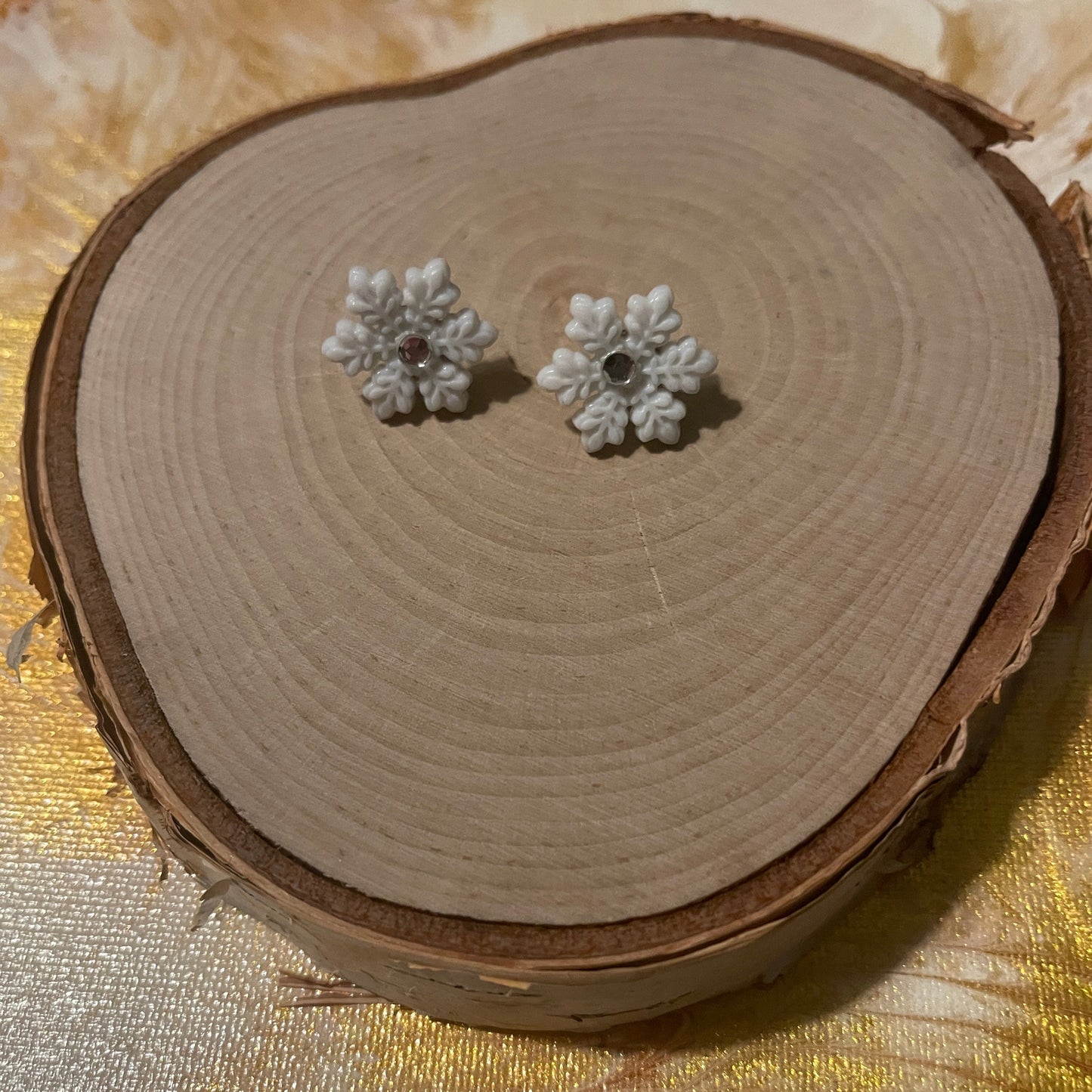 SNOWFLAKE Stud EarringsPink tiful of LOVE