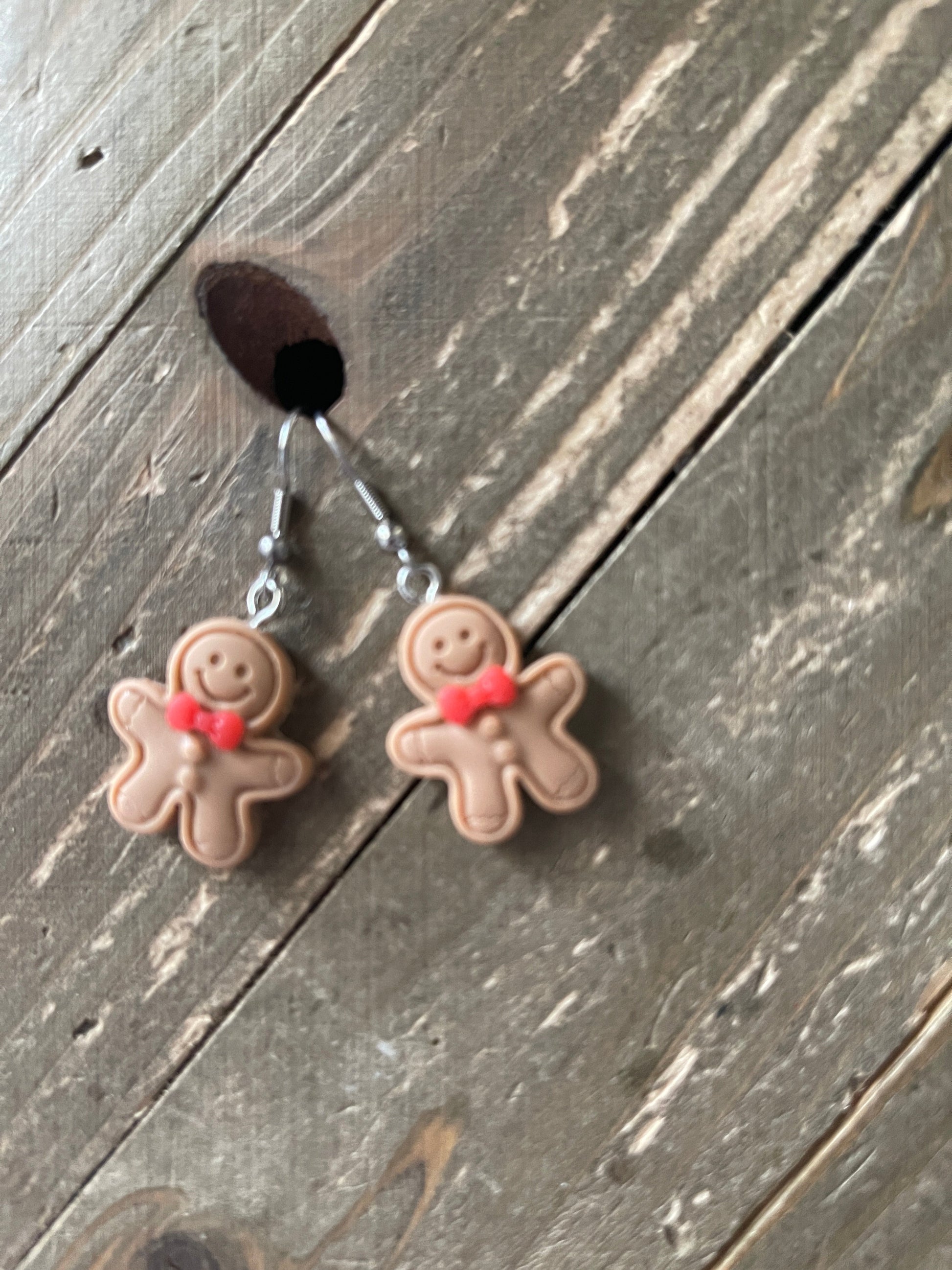 Gingerbread Man EarringsPink tiful of LOVE