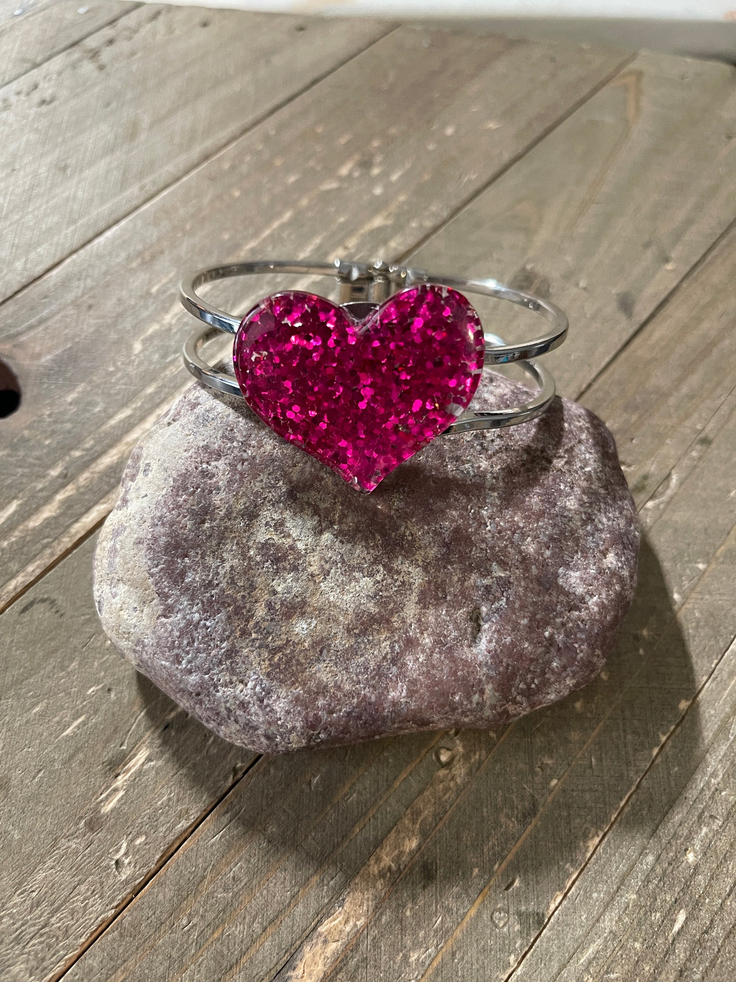 Red Glitter Heart on a silver hinged bracelet-Valentine JewelryPink tiful of LOVE