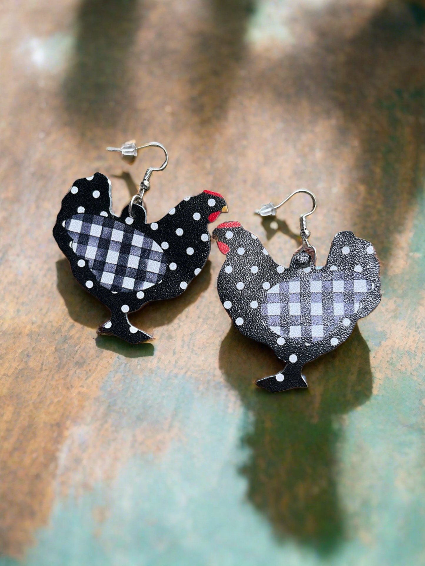 Funny Farmhouse-Chicken Wire earringsPink tiful of LOVE