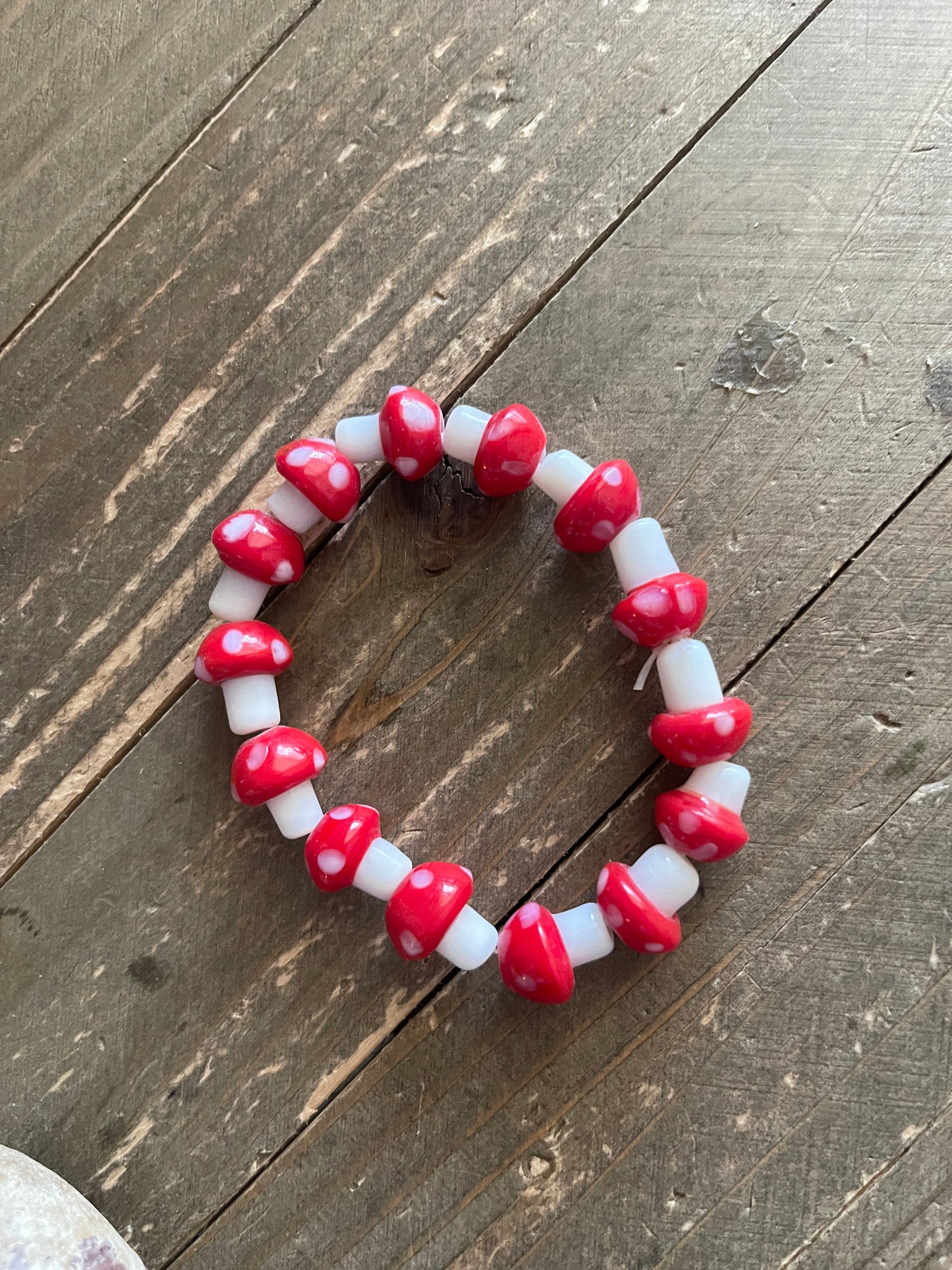 Lampwork Red Mushroom Glass Beaded Elastic/Stretch BraceletPink tiful of LOVE