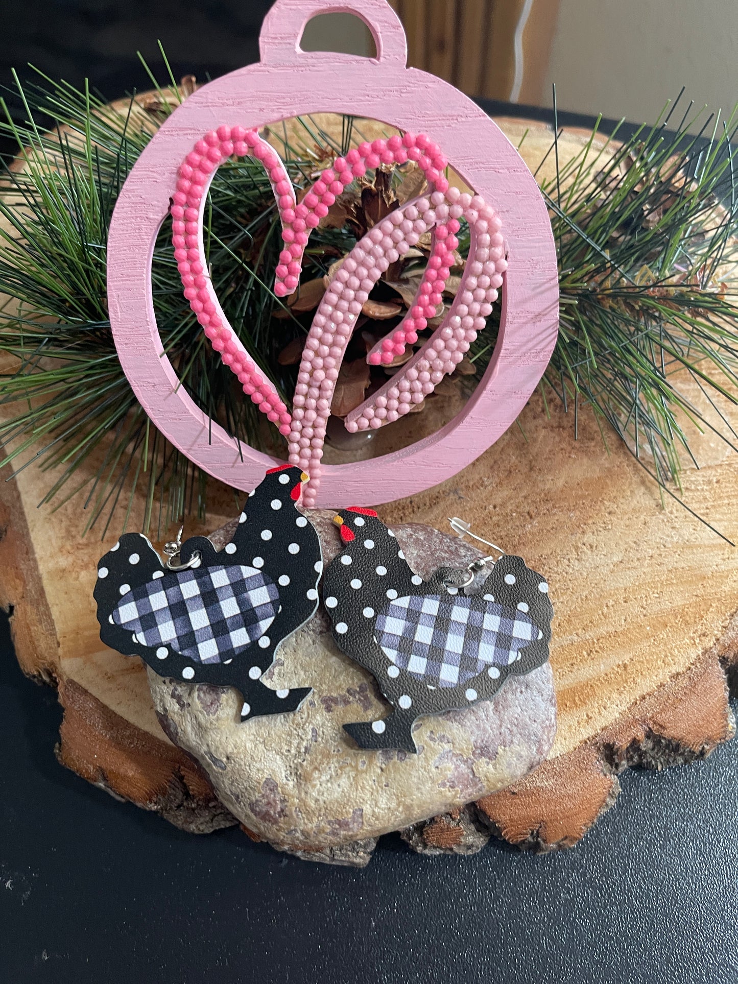 Funny Farmhouse-Chicken Wire earringsPink tiful of LOVE
