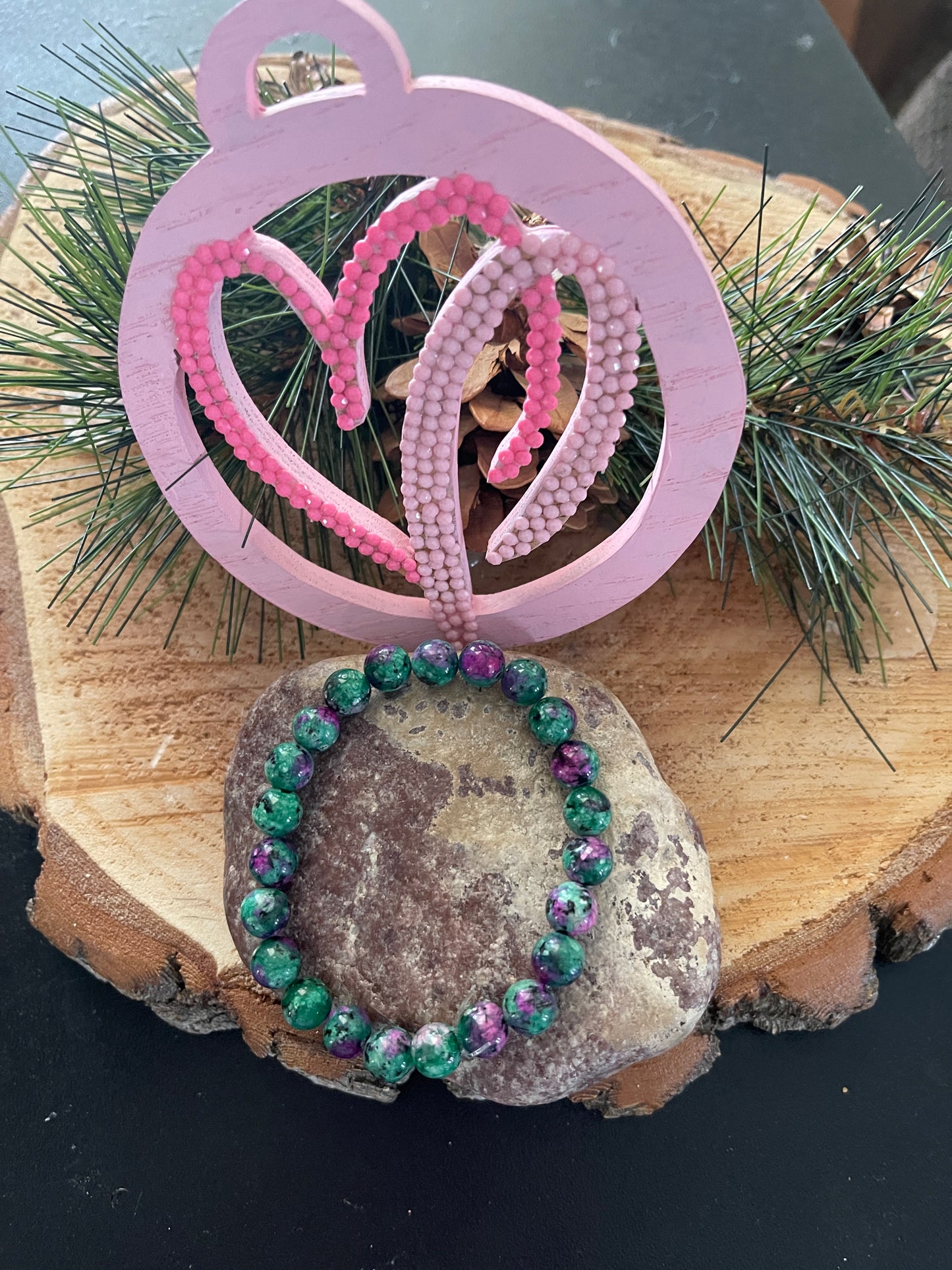 Green Jasper Round Beaded Elastic/Stretch BraceletPink tiful of LOVE