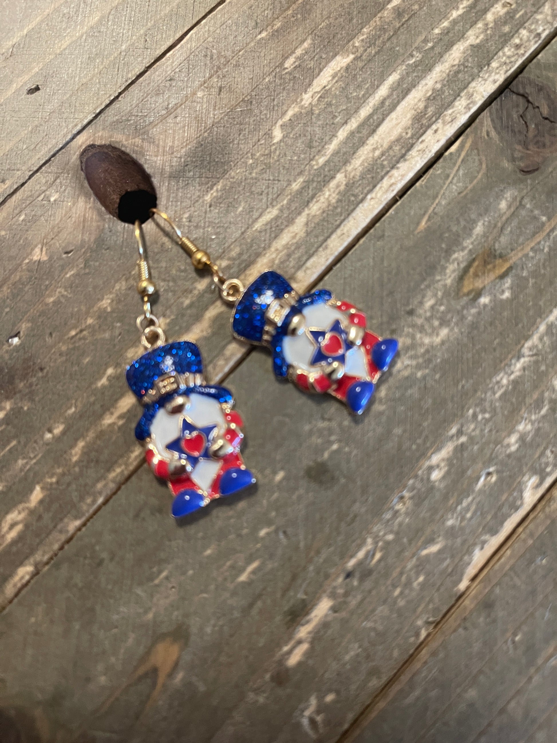 Patriotic Gnome Wire Earrings; red white & bluePink tiful of LOVE