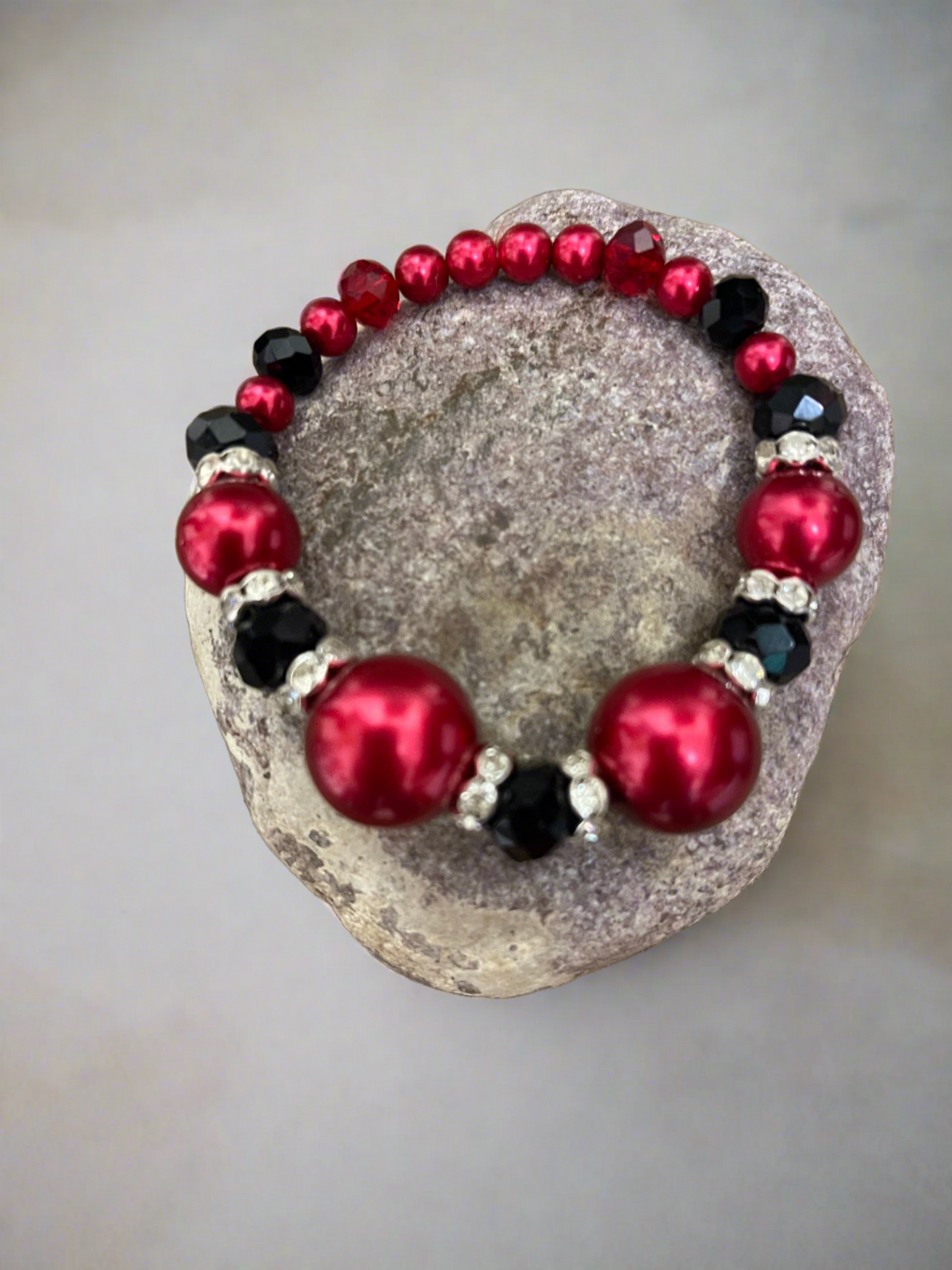 Red & Black Pearl, Crystal and Rhinestone Beaded Elastic/Stretch BraceletPink tiful of LOVE