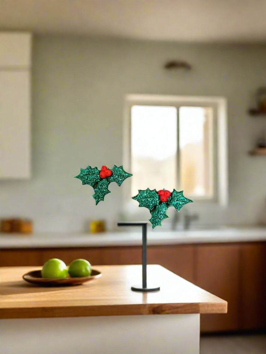 Glitter Holly Stud EarringsPink tiful of LOVE
