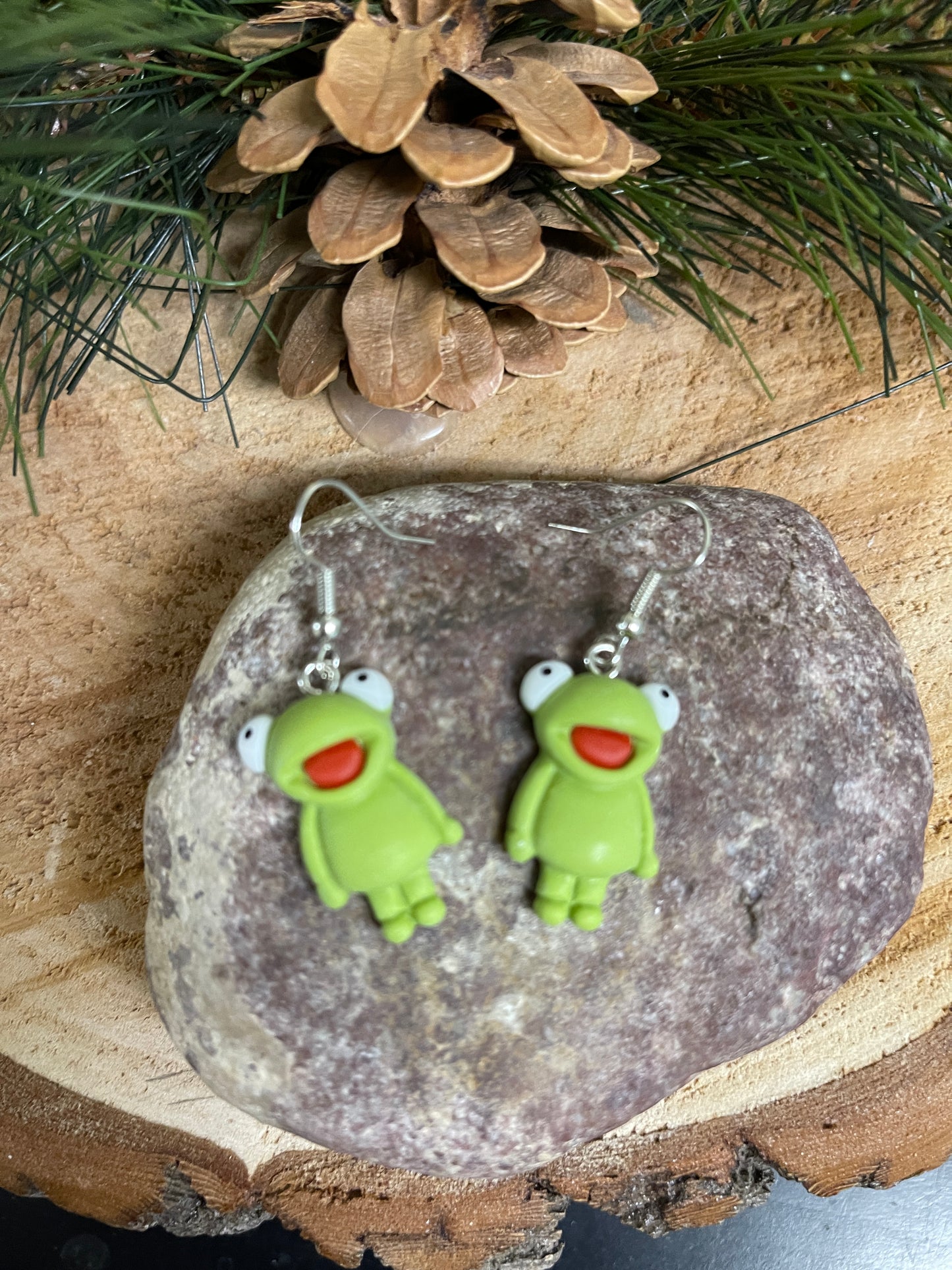 Frog Wire EarringsPink tiful of LOVE