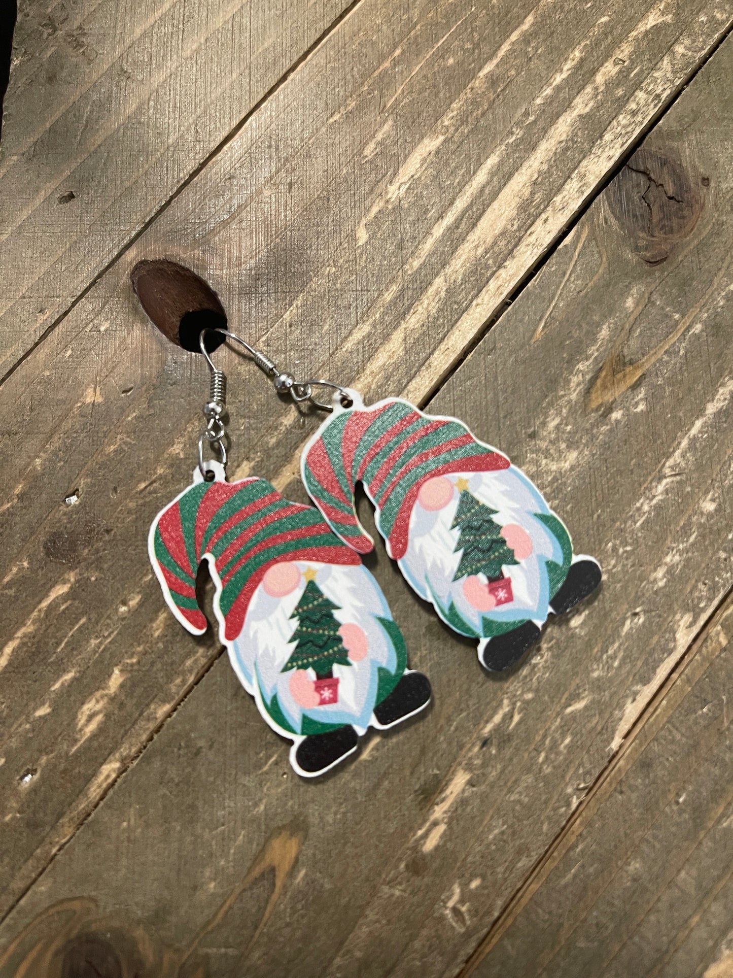 Christmas Tree Gnome Wire earringsPink tiful of LOVE