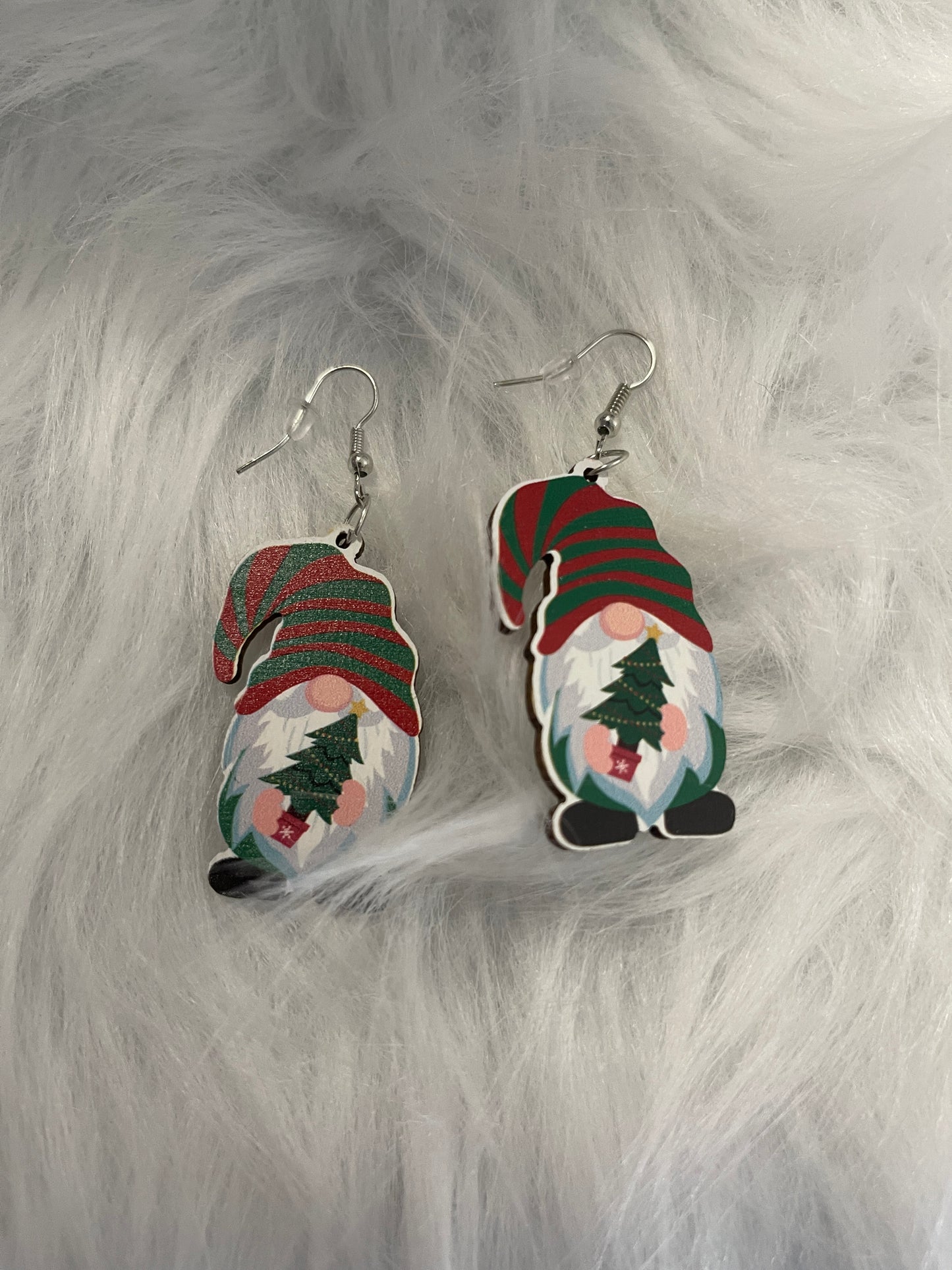Christmas Tree Gnome Wire earringsPink tiful of LOVE