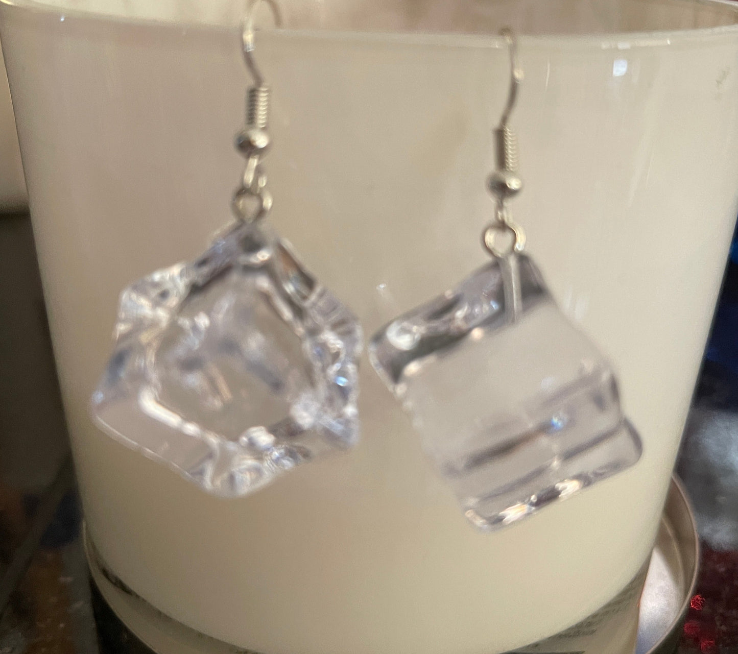 Ice Cube Wire EarringsPink tiful of LOVE