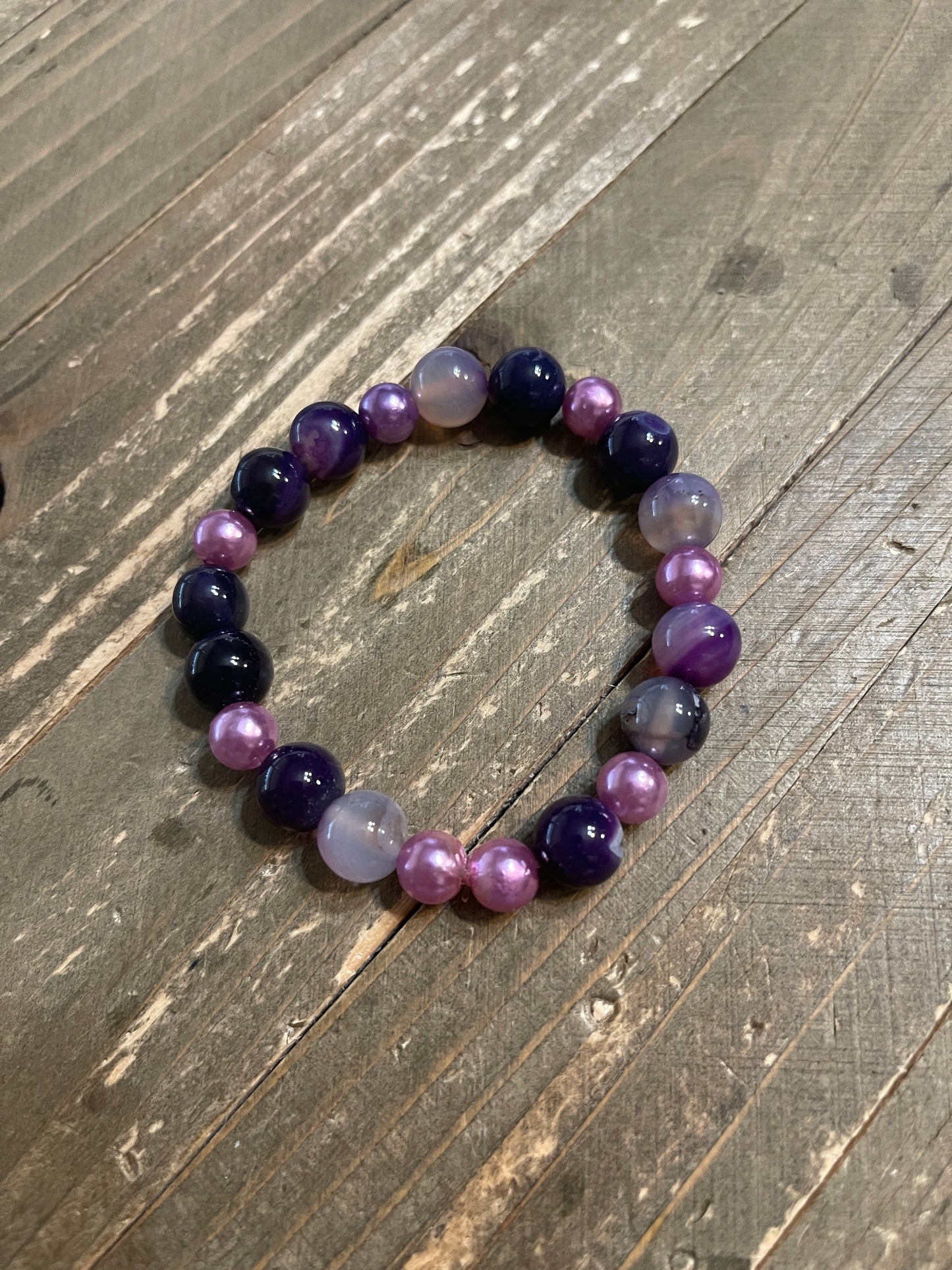 Purple Dyed Round Agate & Pearl Beaded Elastic/Stretch BraceletPink tiful of LOVE