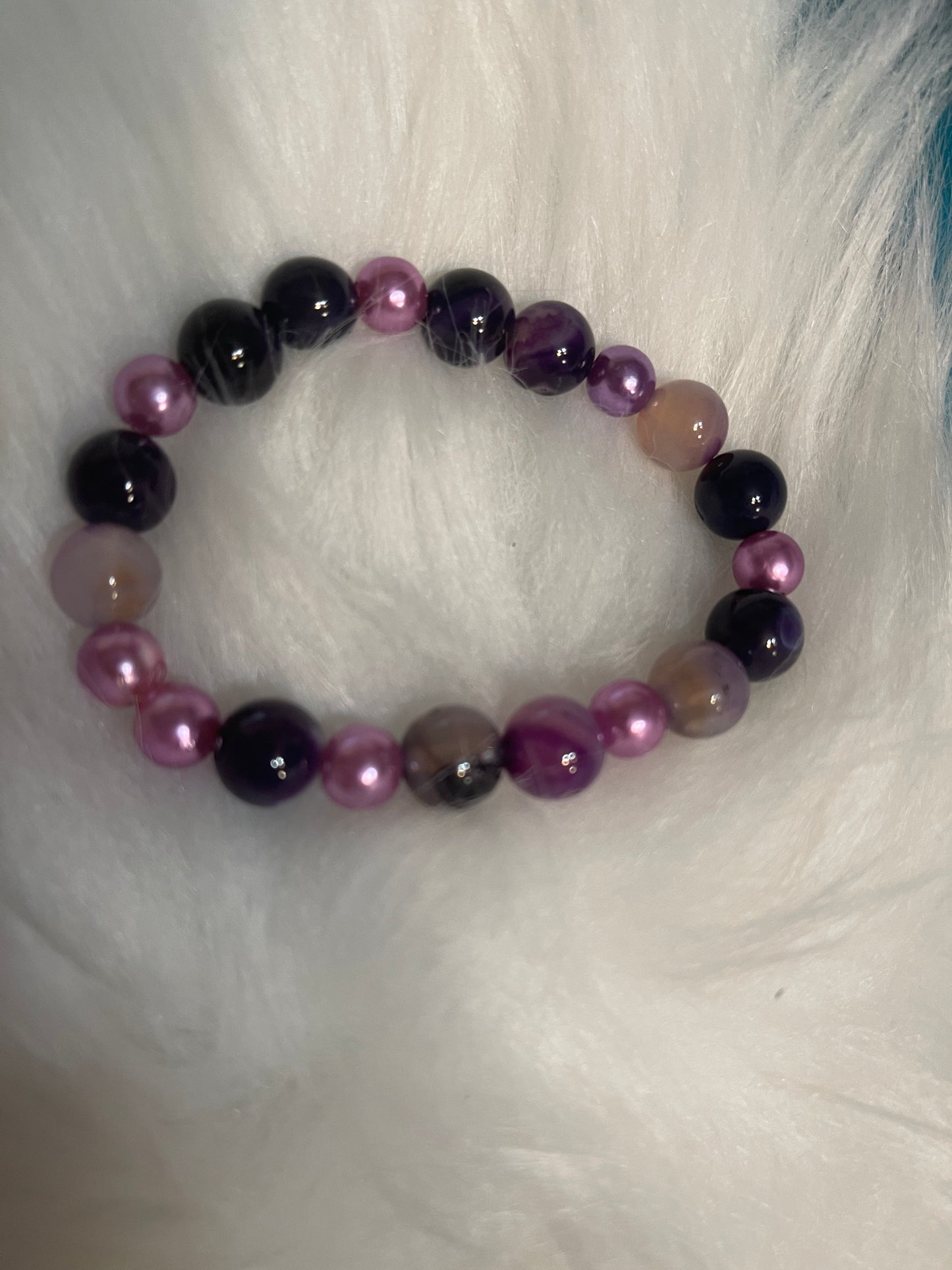 Purple Dyed Round Agate & Pearl Beaded Elastic/Stretch BraceletPink tiful of LOVE