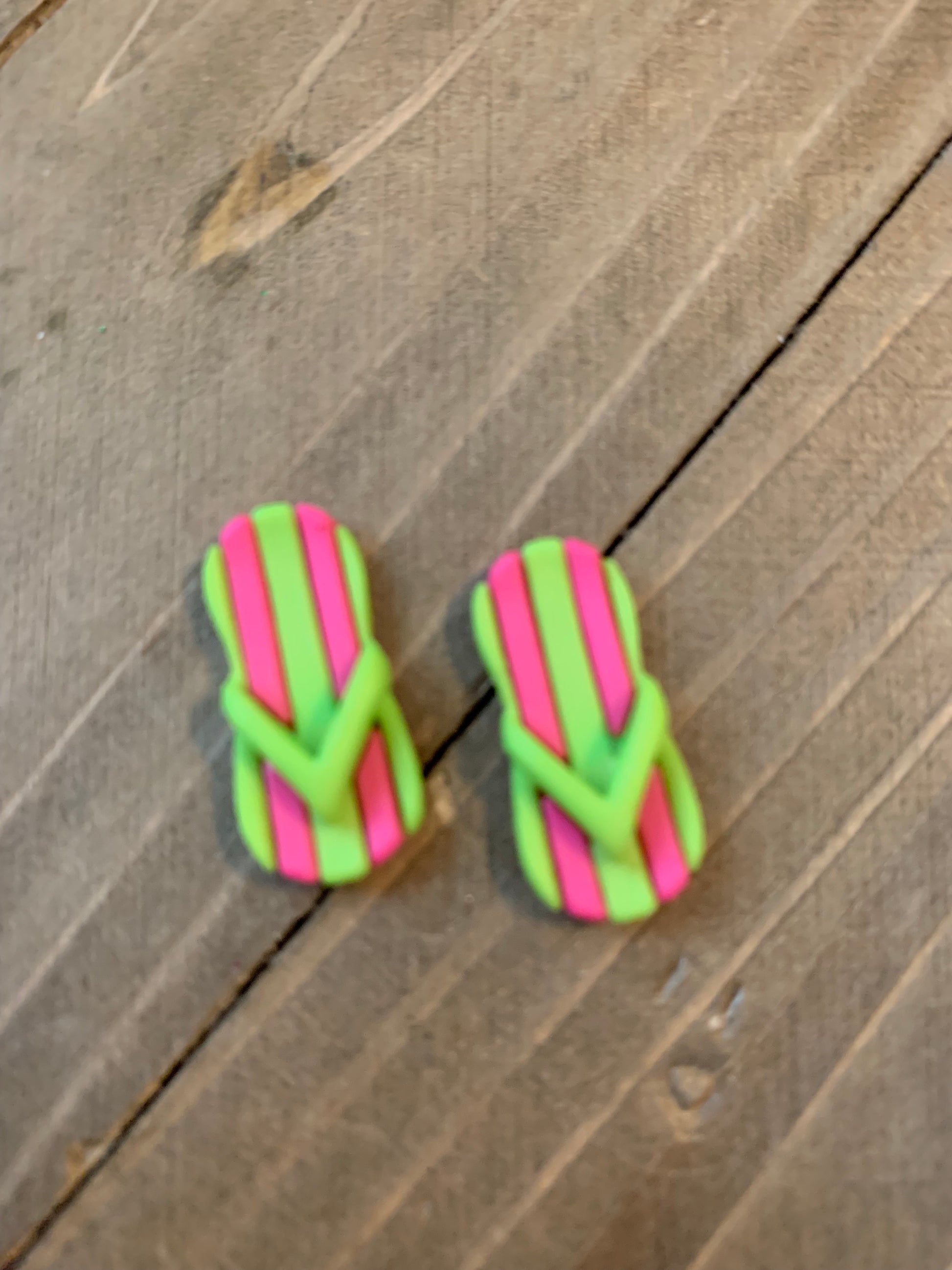 Cute FLIP FLOP Post EarringsPink tiful of LOVE