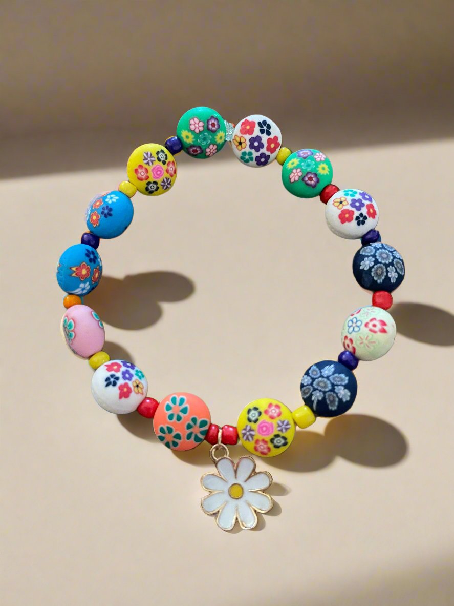 Daisy Charm and Flower ClayBeaded Stretch BraceletPink tiful of LOVE