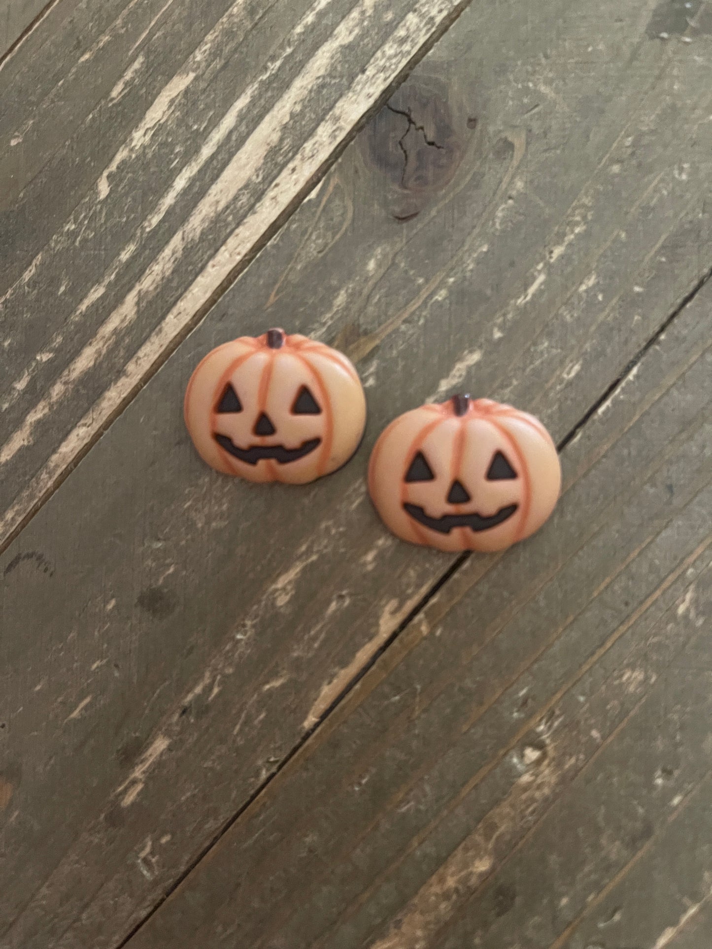Halloween Pumpkins Collection Stud EarringsPink tiful of LOVE