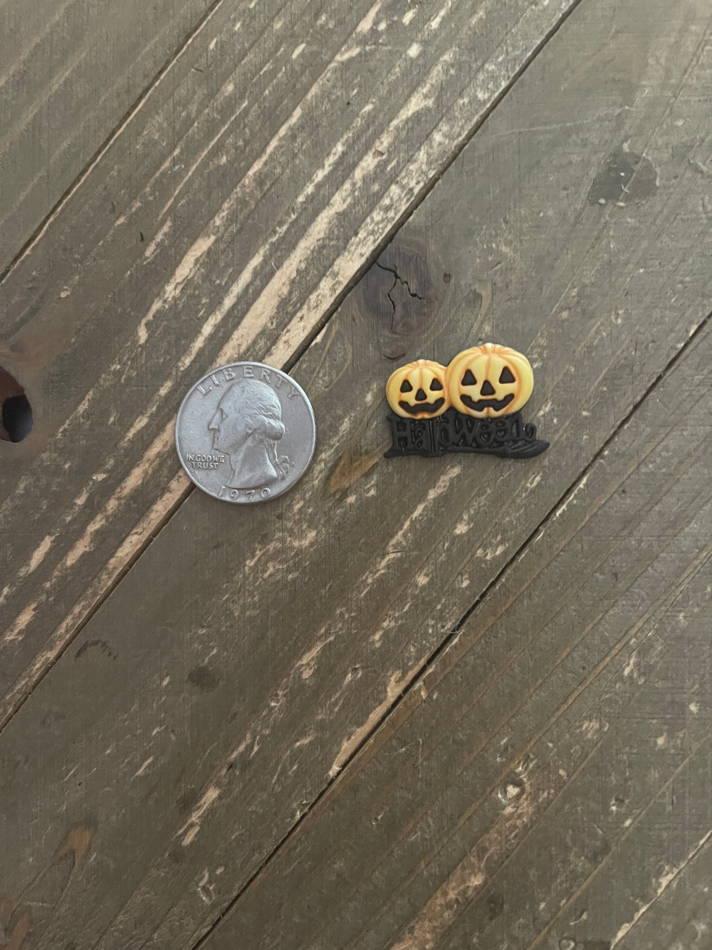 Halloween Pumpkins Collection Stud EarringsPink tiful of LOVE