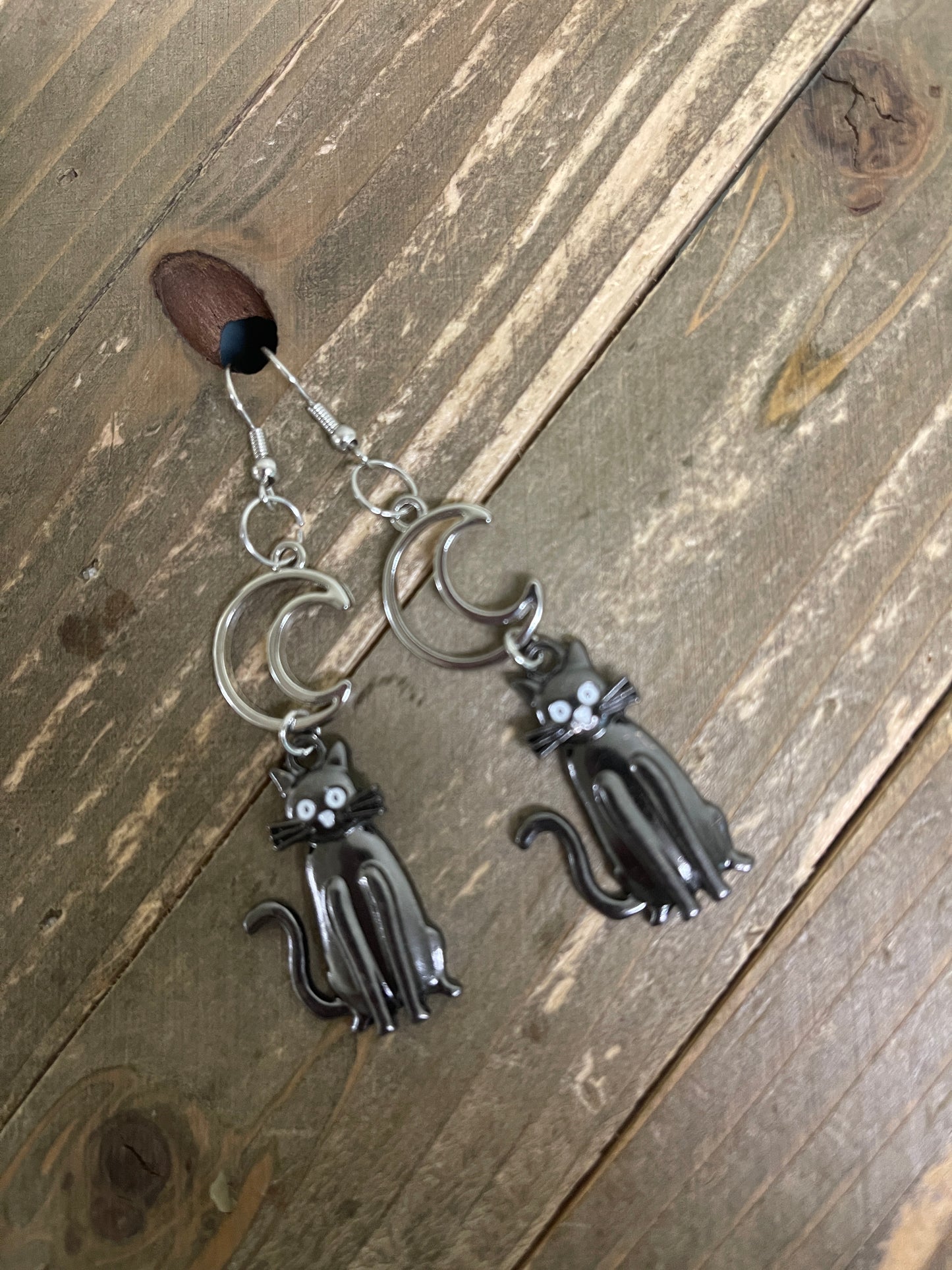Halloween Black Cat and Moon Wire EarringsPink tiful of LOVE