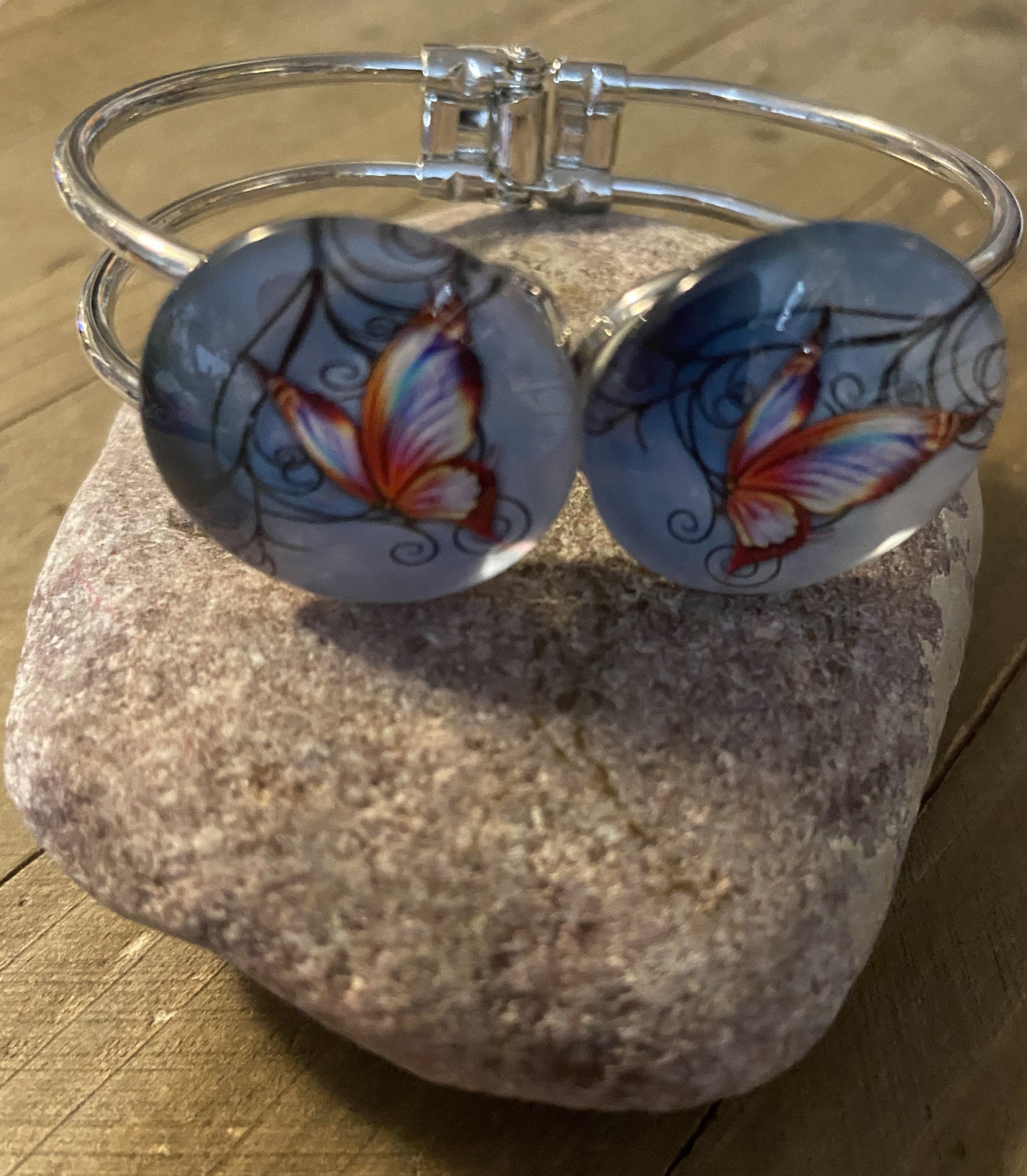 Assorted Butterfly BraceletsPink tiful of LOVE