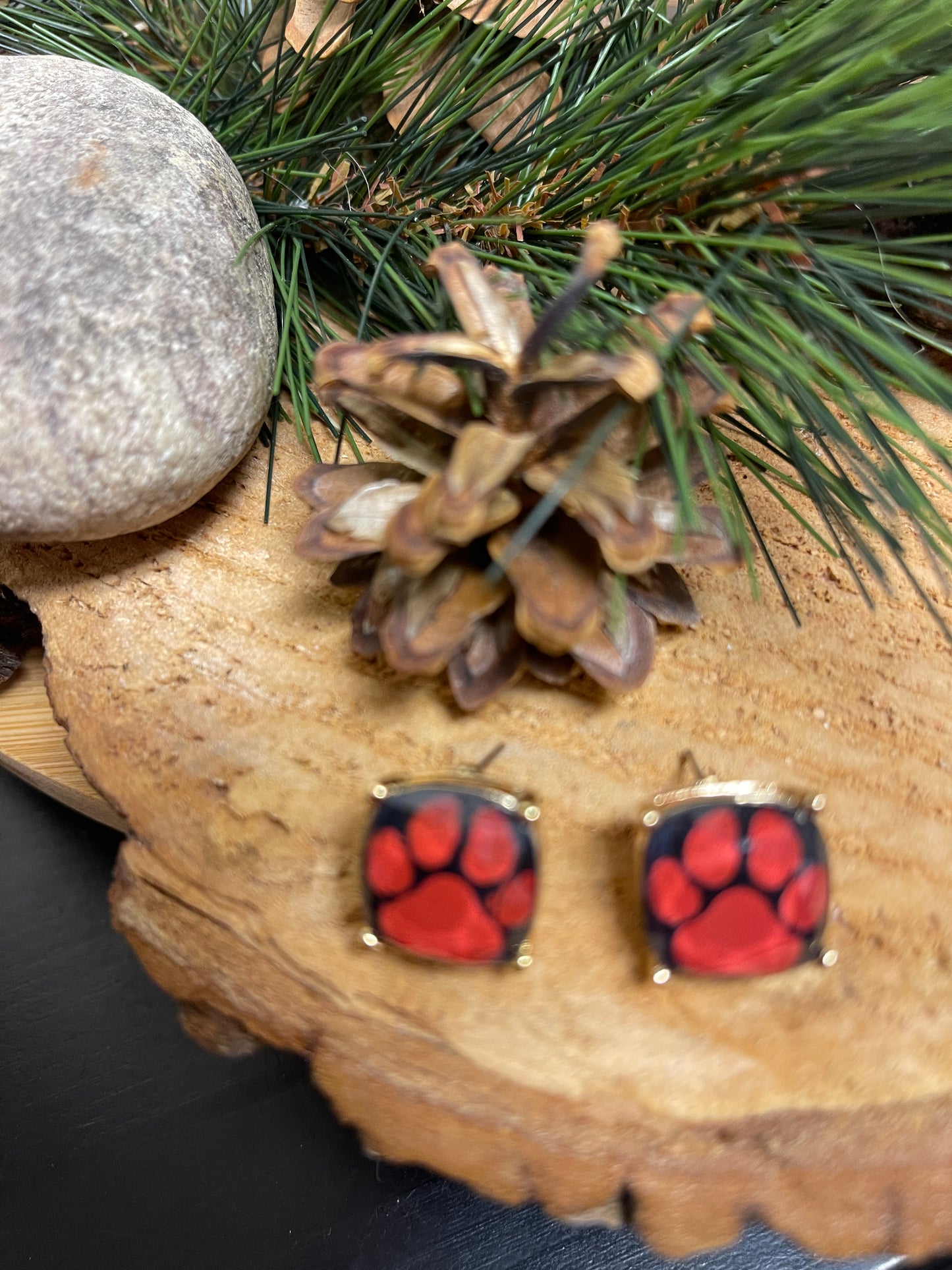 Game Day Paw Print Printed Stud EarringsPink tiful of LOVE