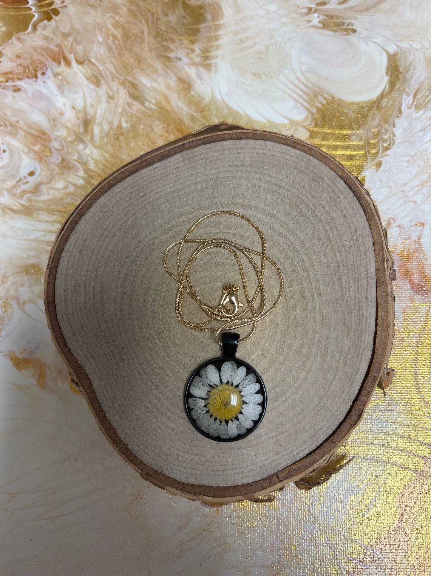 Flower Cabochon Round Pendant on a Gold Chain NecklacePink tiful of LOVE