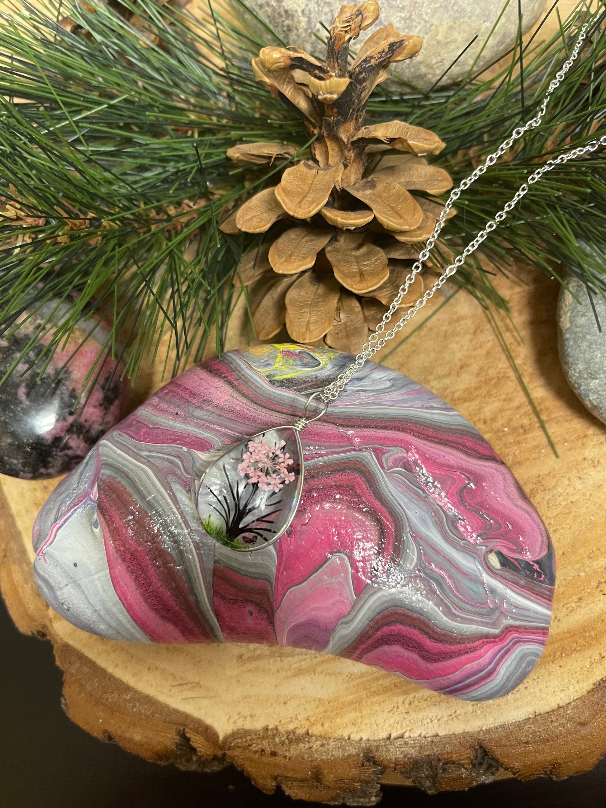 Floating Tree & Flower Teardrop NecklacePink tiful of LOVE