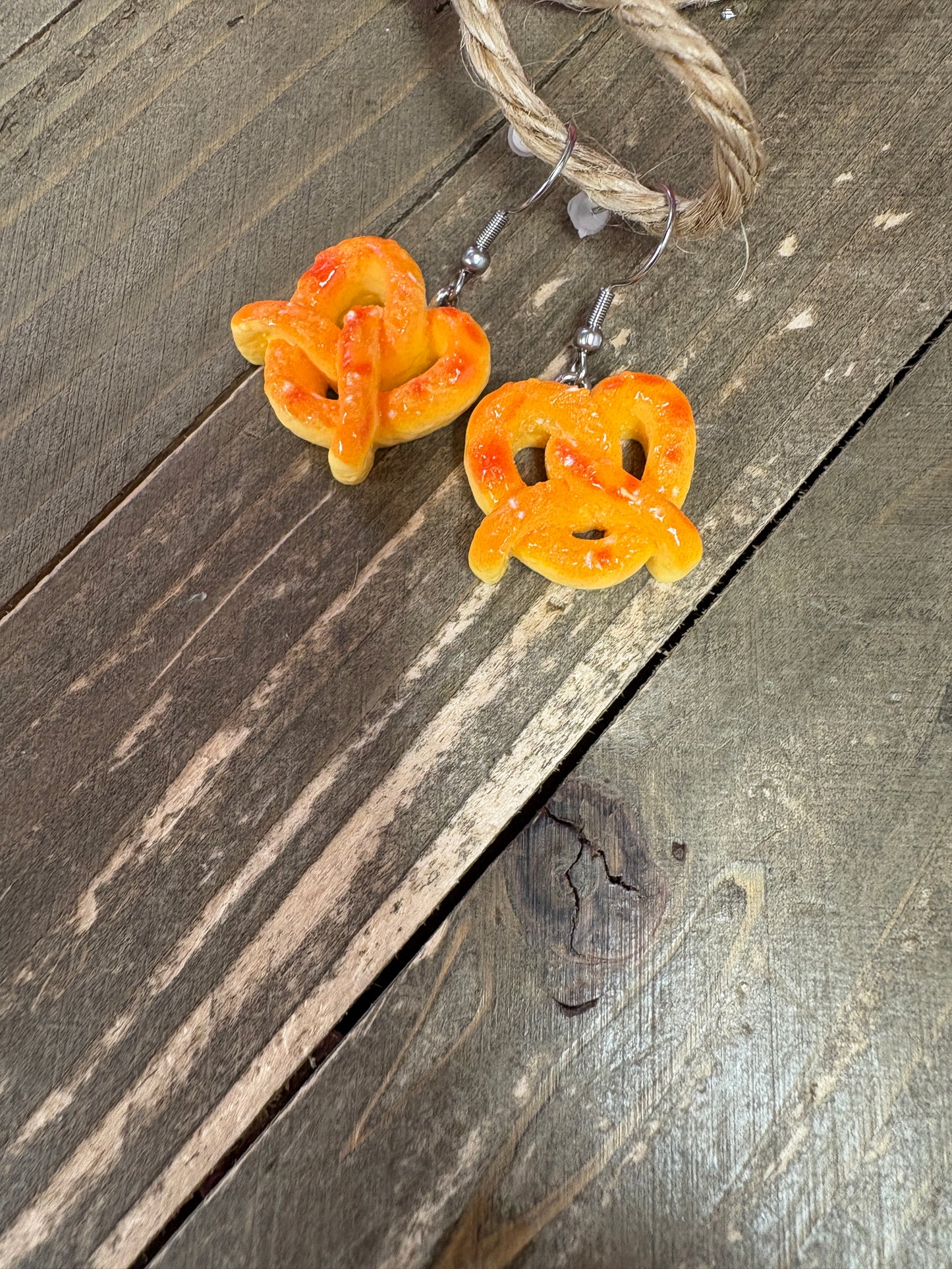 Pretzel Wire Earrings